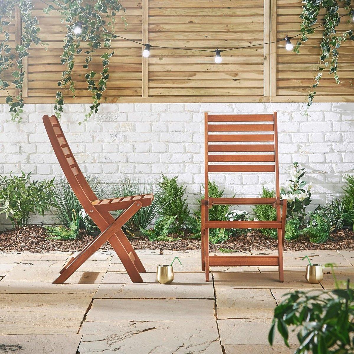 Brown - VonHaus - VonHaus - 2 Pack Folding Wooden Chairs - 4