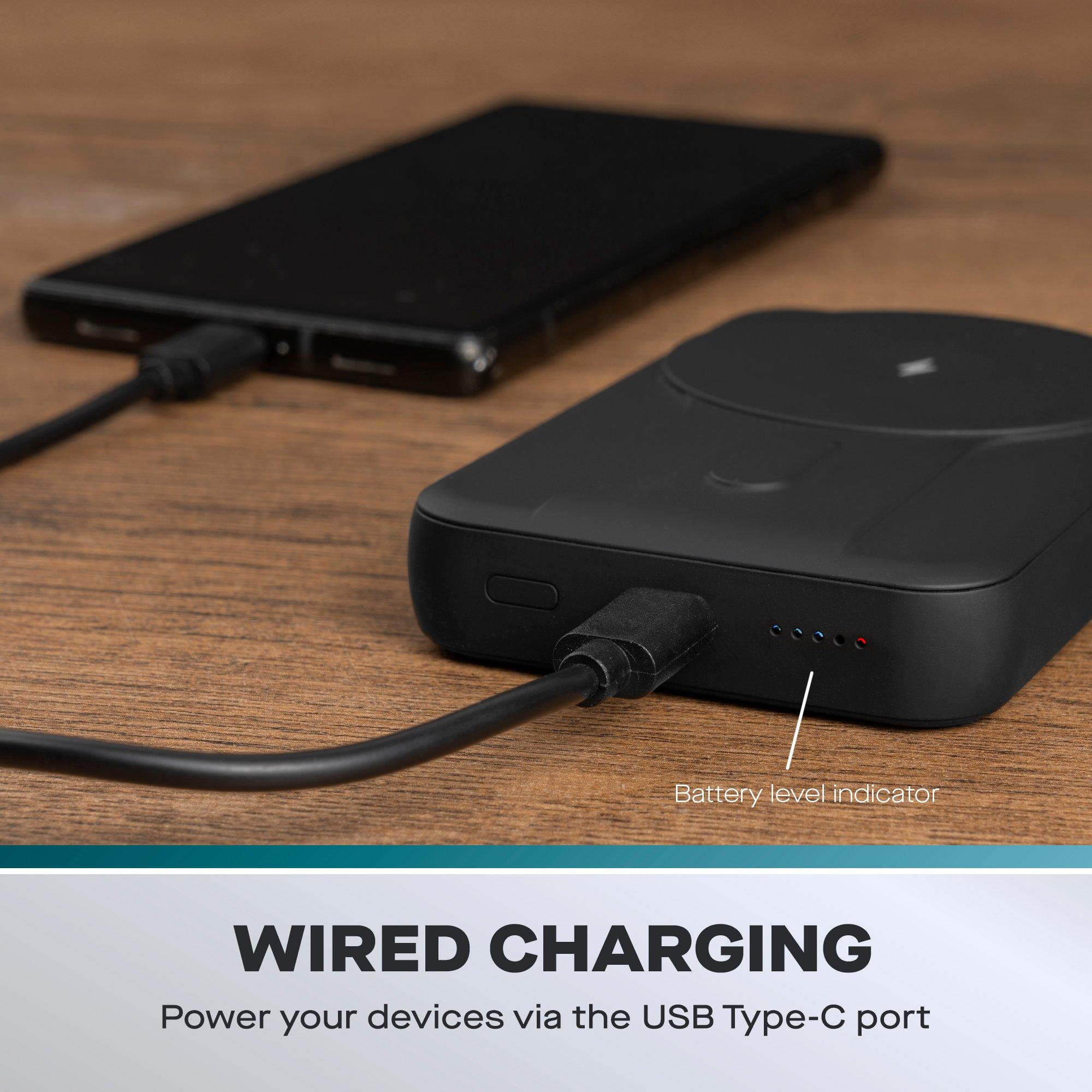 Black - Daewoo Electricals - 10000mAh Portable MagSafe Wireless Power Bank - 5