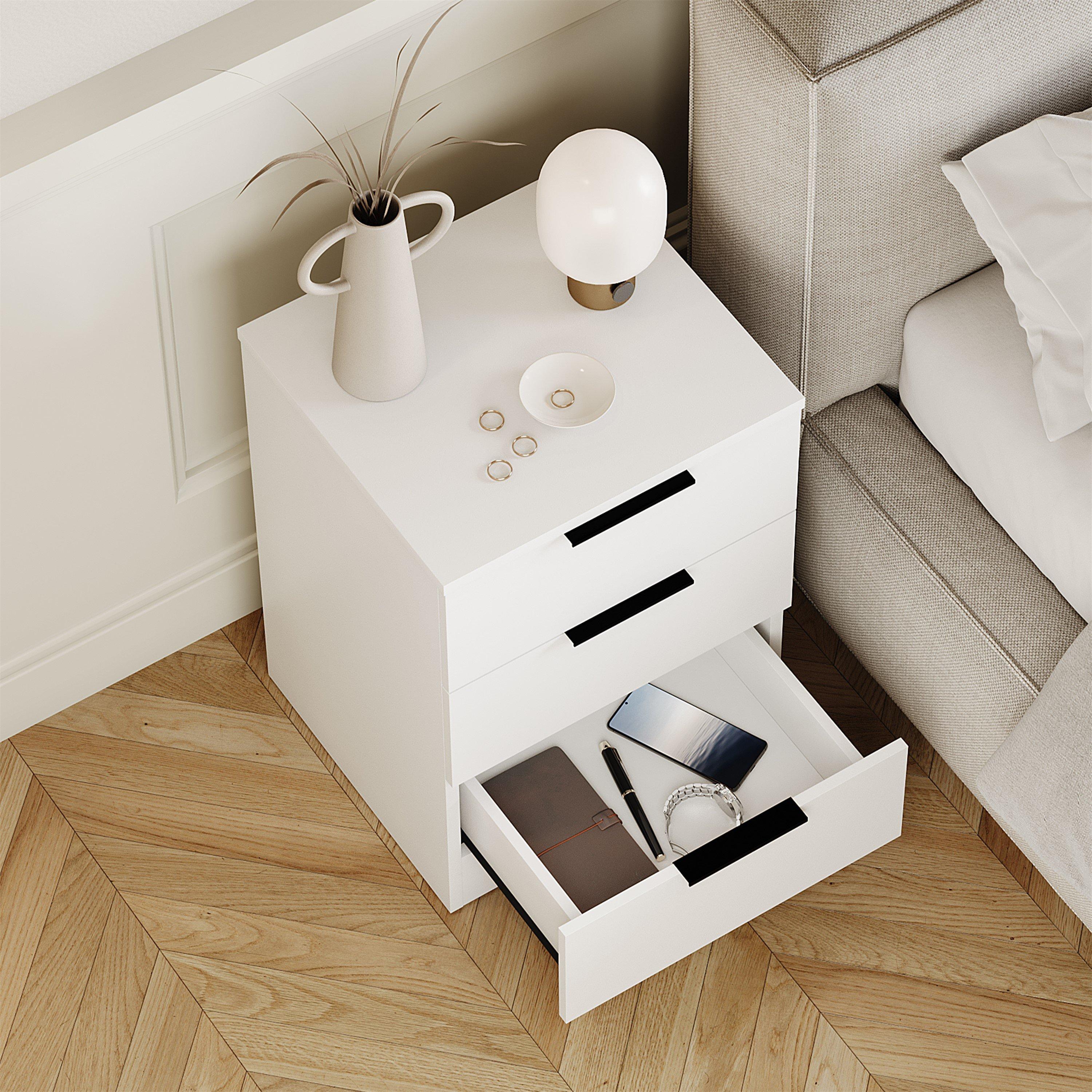 White - Lassic - Trega 3 Drawer Bedside Chest - 5