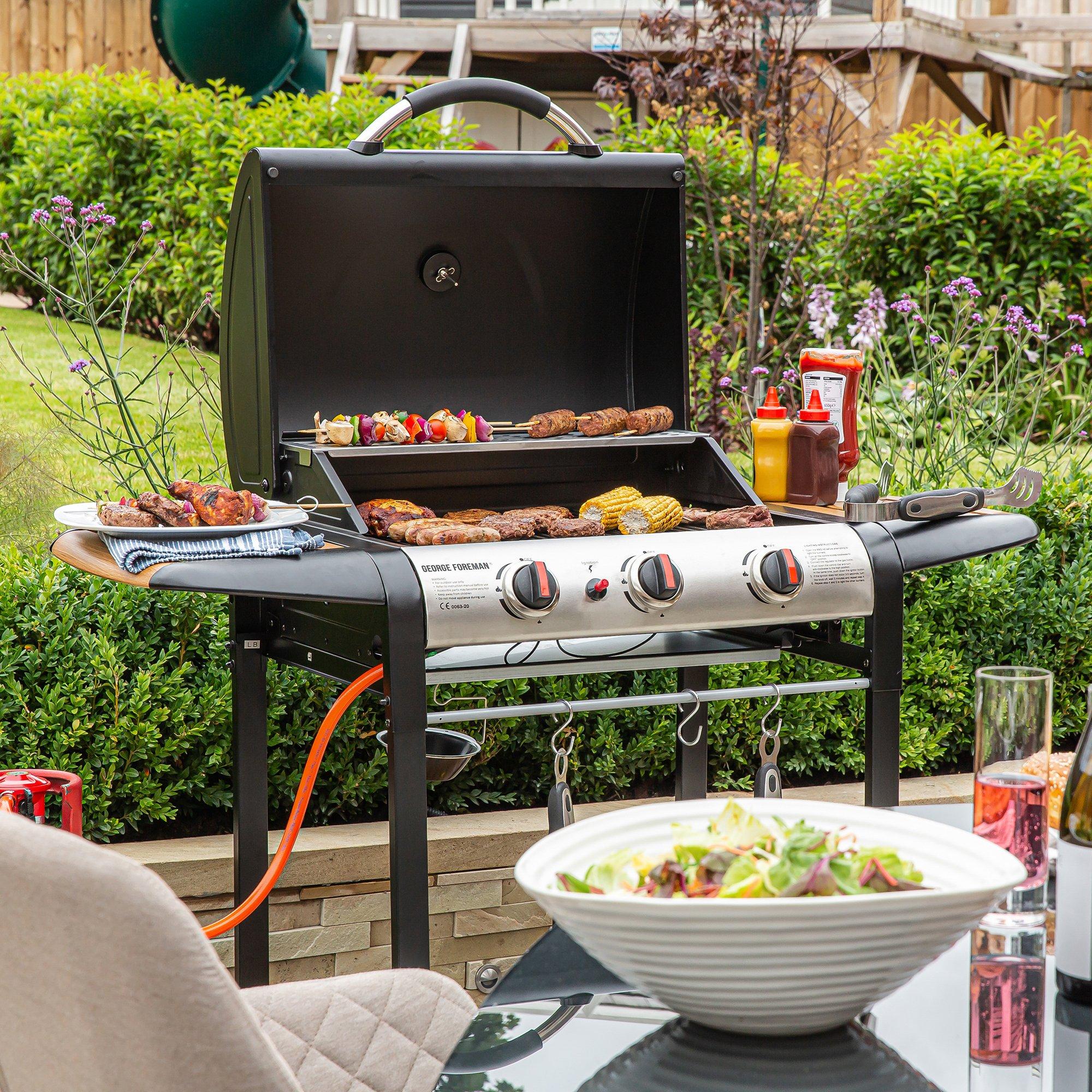 Black - George Foreman - GFGBBQ3BW 3 Burner Gas BBQ Black & Wood - 5