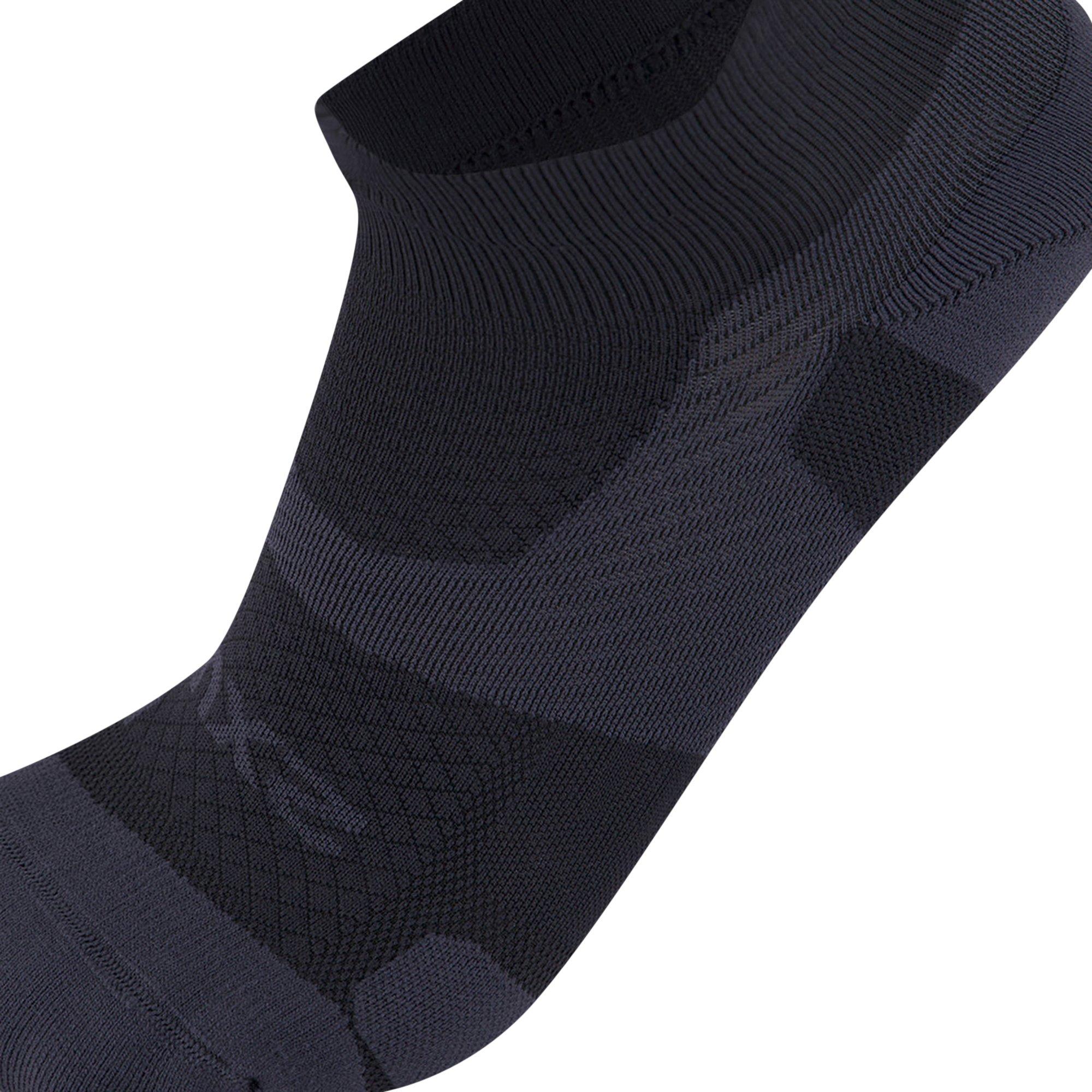 Black/Titanium - 2XU - Vectr Light Cushion Quarter Crew Socks 1 Pack - 3
