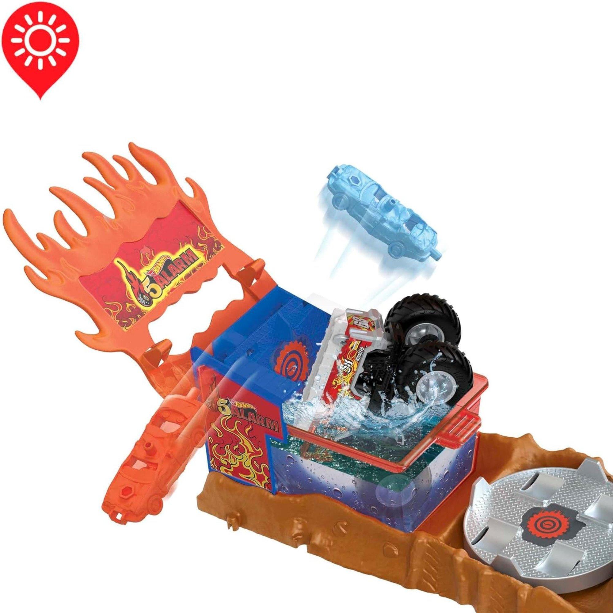 Multi Format An - Hot Wheels - Monster Trucks: Colour Shifters 5-Alarm Rescue Playset - 6