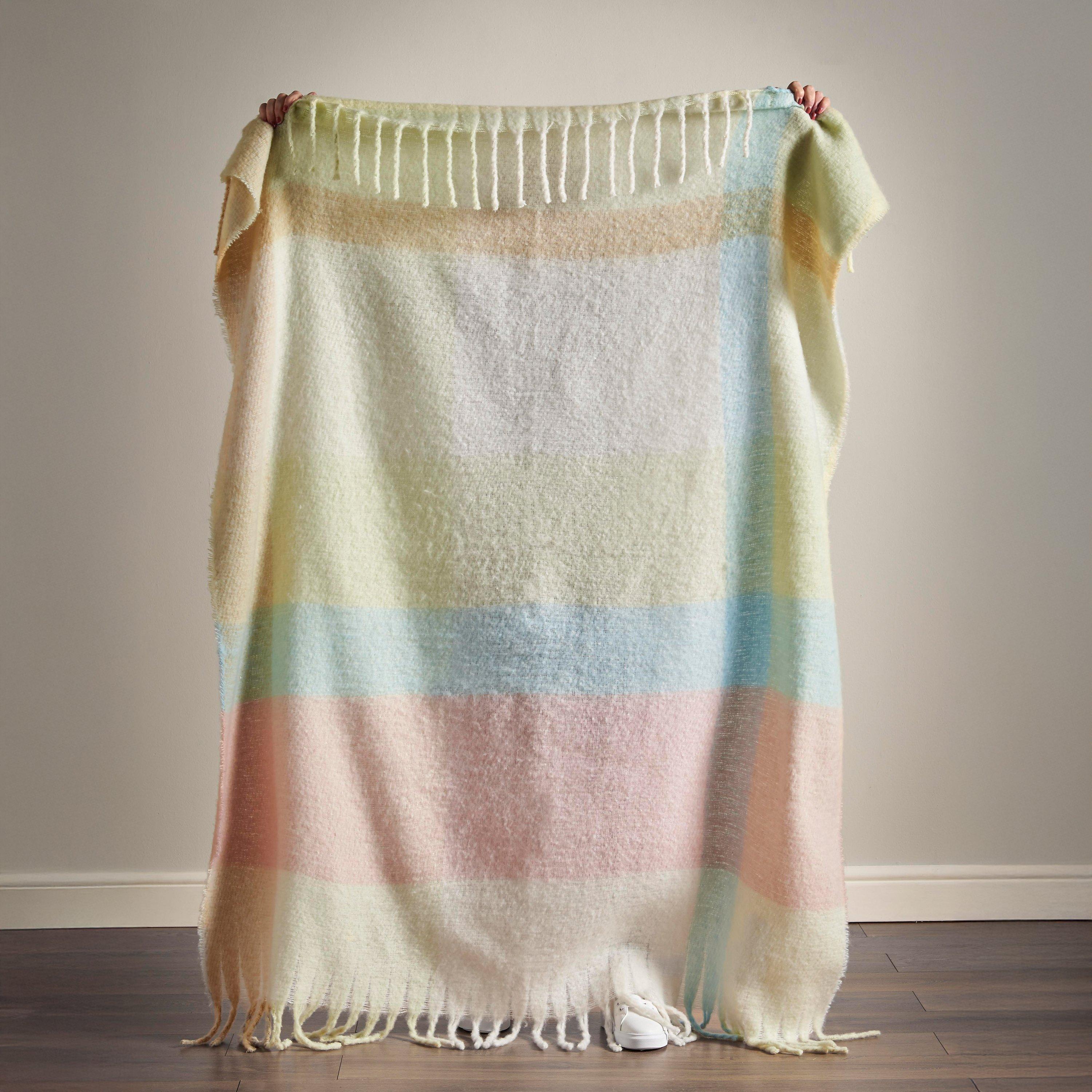 Pastel - Catherine Lansfield - Faux Mohair Check Blanket Throw - 2