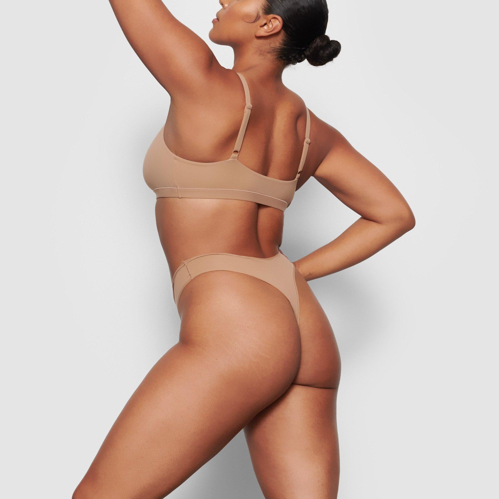 Sienna - SKIMS - Womens Fits Everybody Thong - 4
