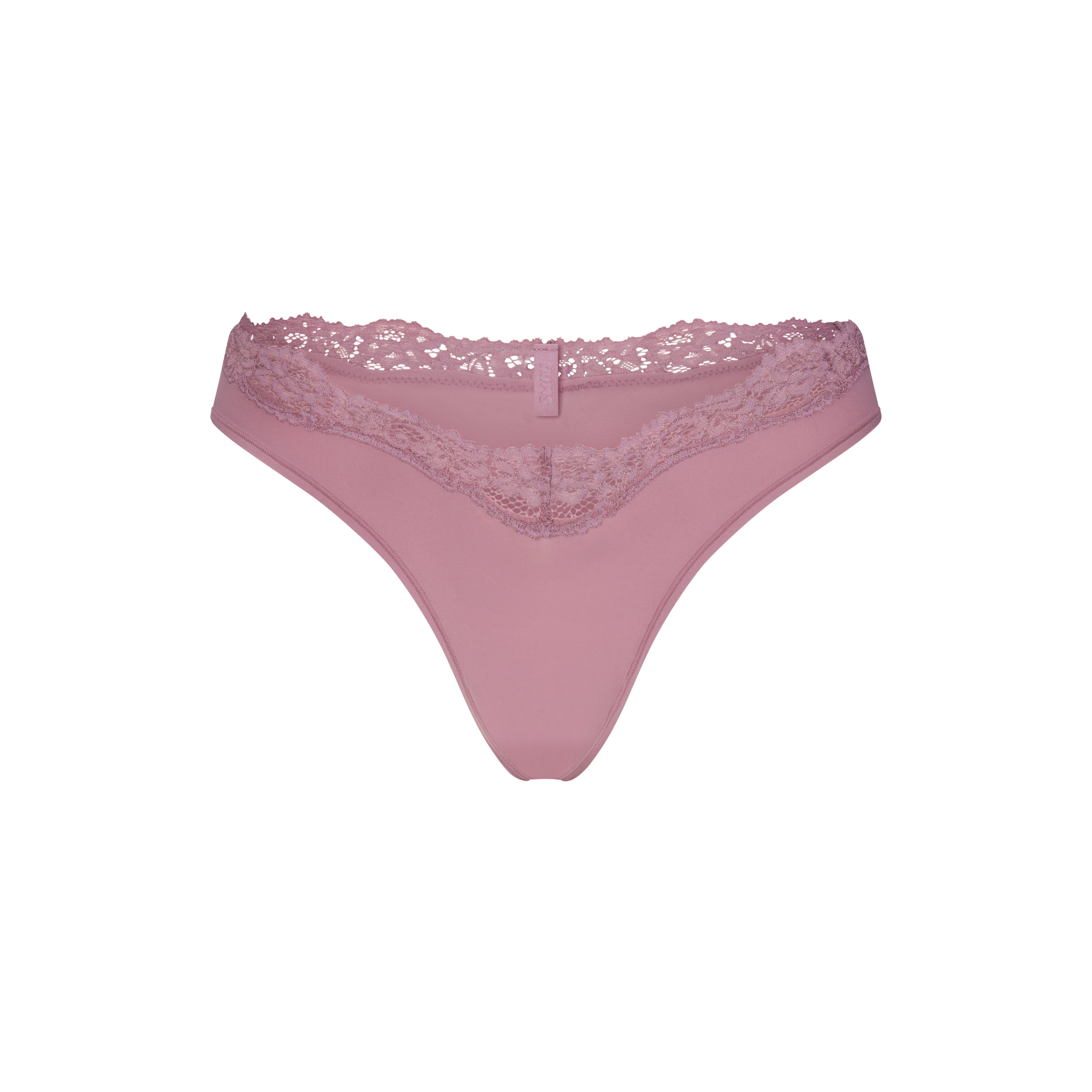 Womens Fits Everybody Lace Dipped Thong