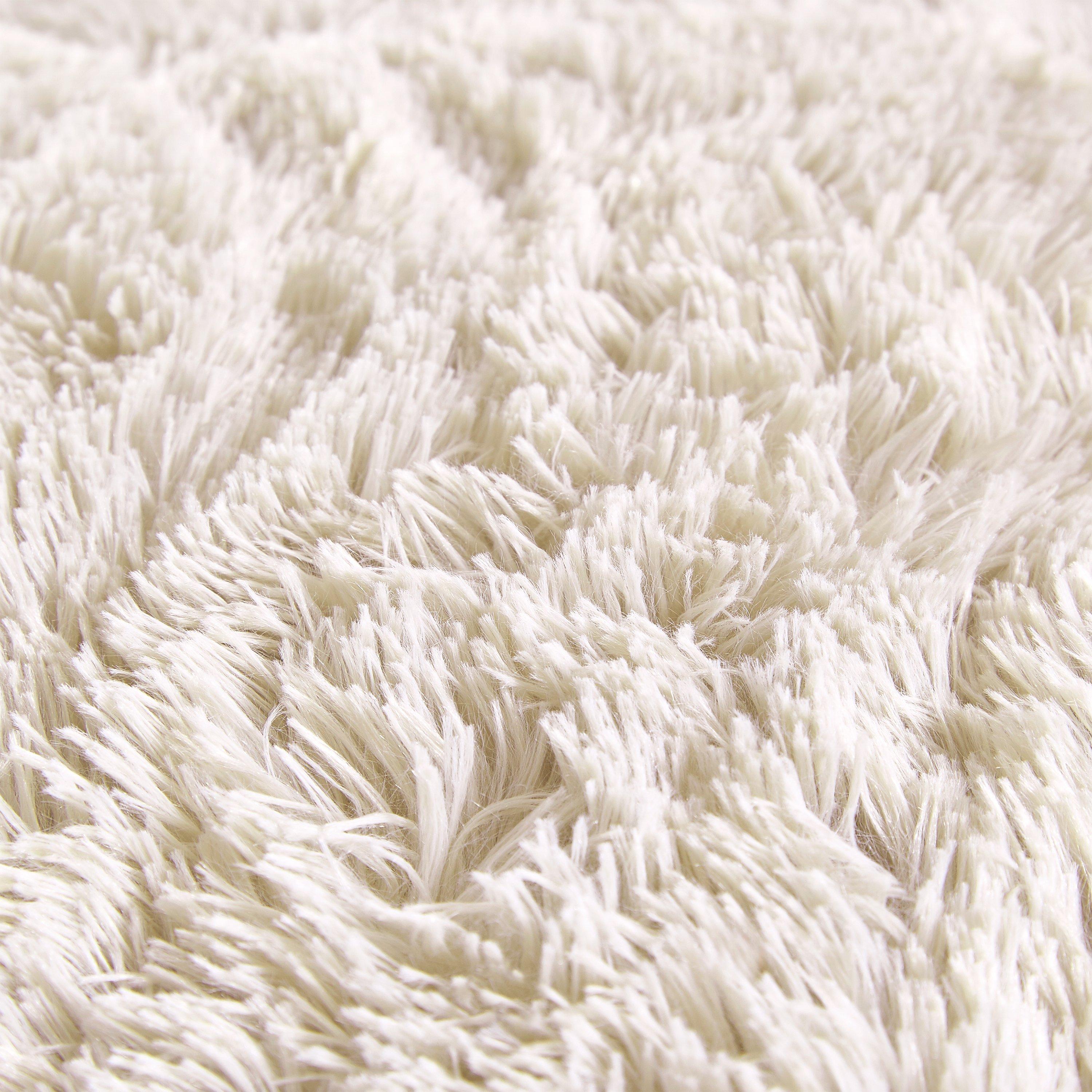 Crème - Catherine Lansfield - Cuddly Deep Pile Faux Fur Duvet Cover Set - 4