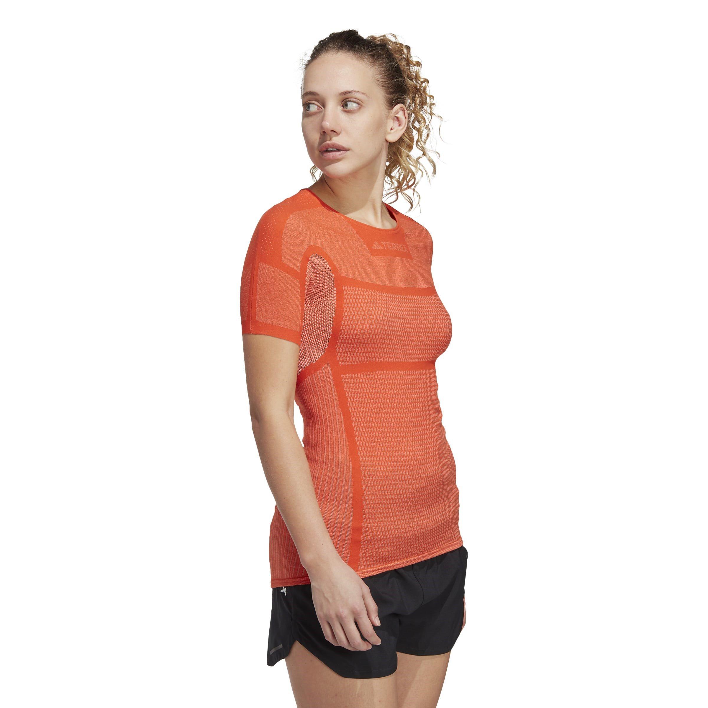 Semi Im Ornge - adidas - Drynamo Short Sleeve Light Training Top Womens - 4