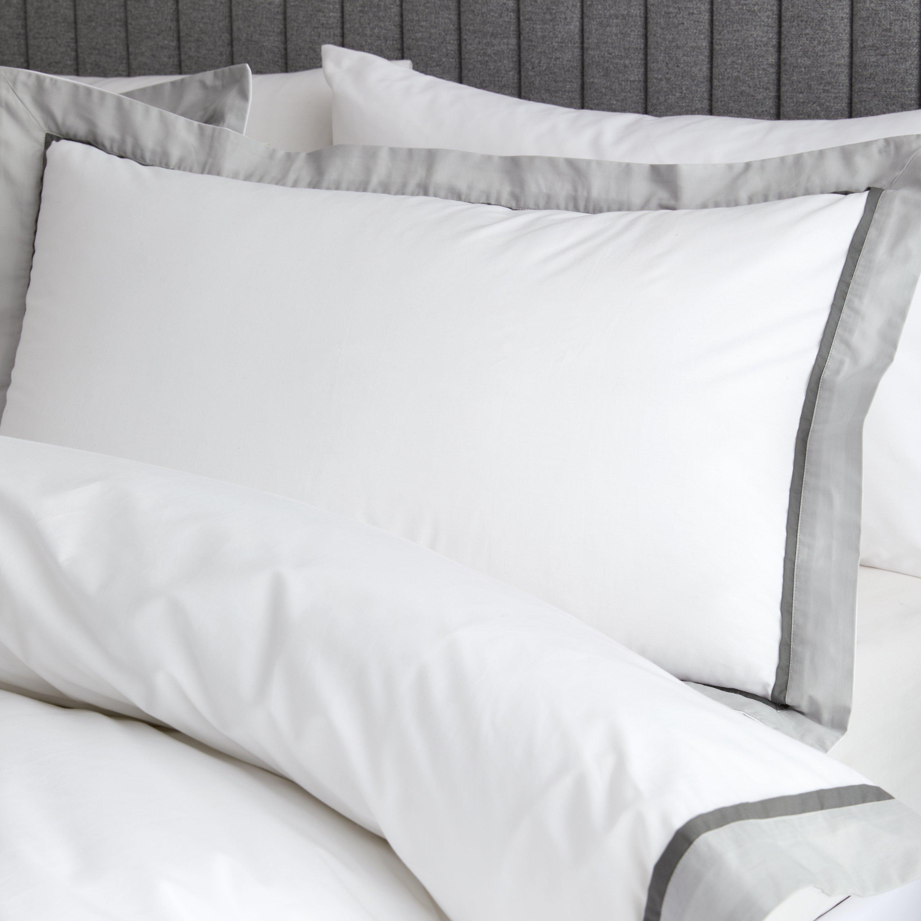 White / Silver - Bianca - Mayfair 200 Thread Count Cotton Duvet Cover Set - 2