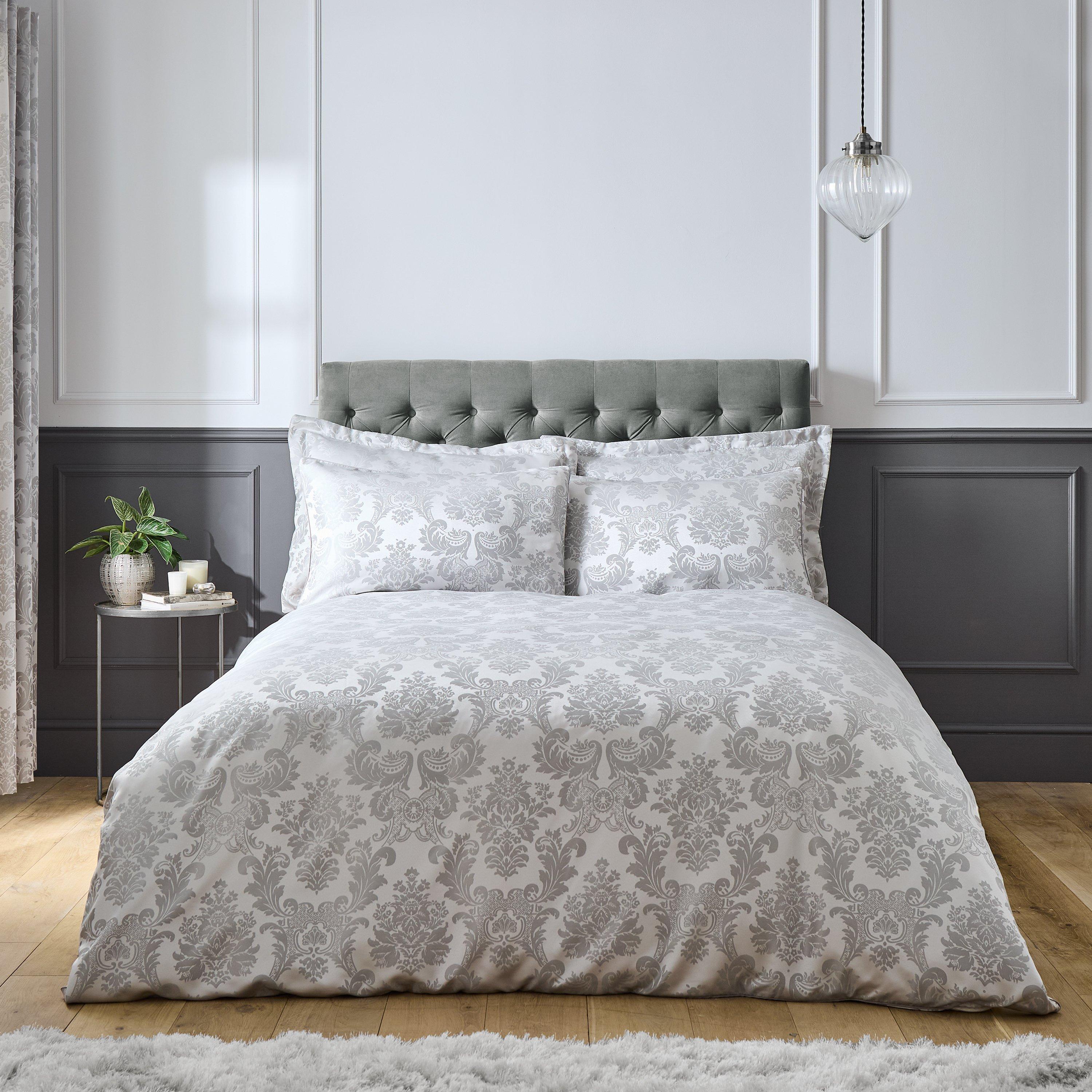 Silver Grey - Catherine Lansfield - Damask Jacquard Duvet Cover Set - 1