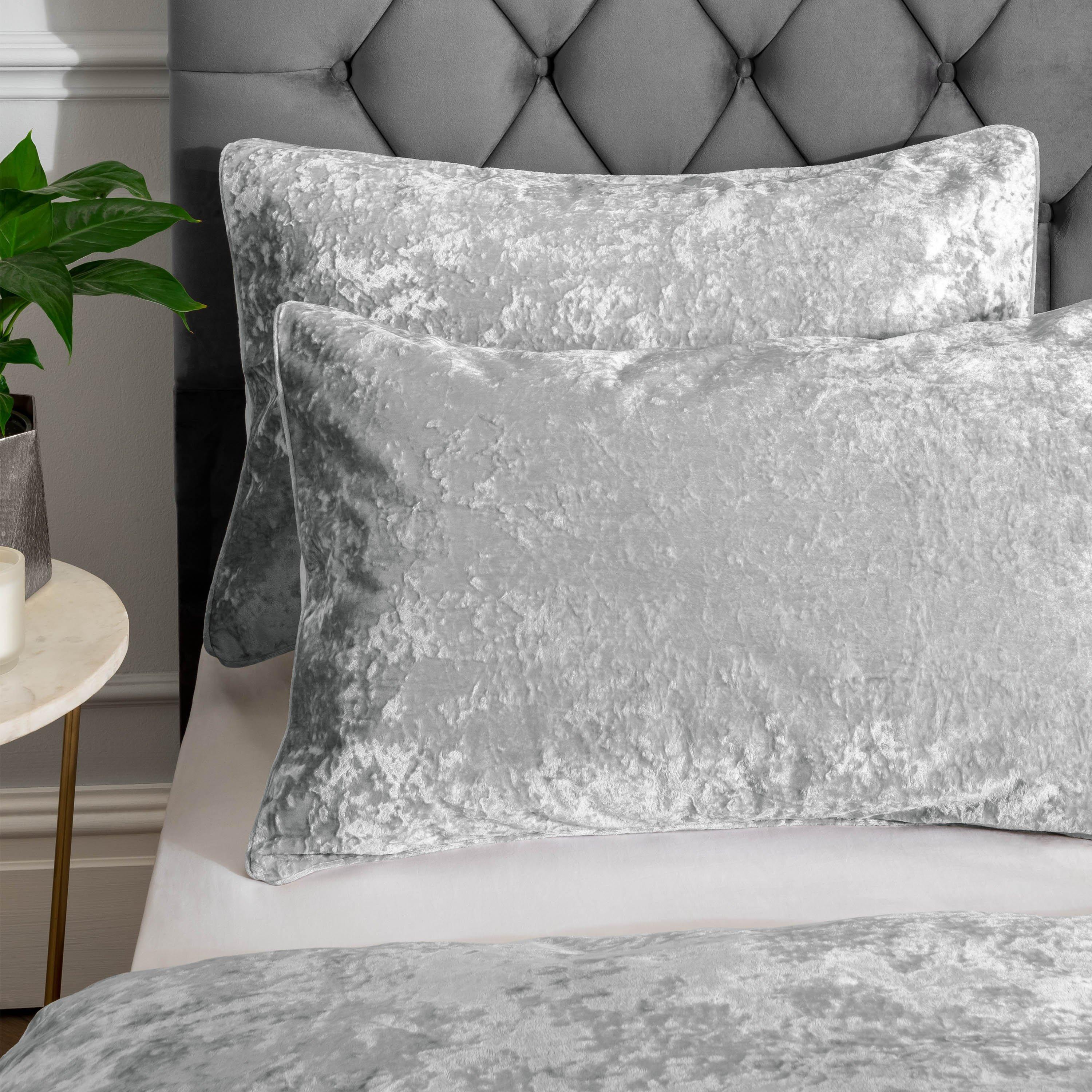 Silver Grey - Catherine Lansfield - Crushed Velvet Duvet Cover Set - 2