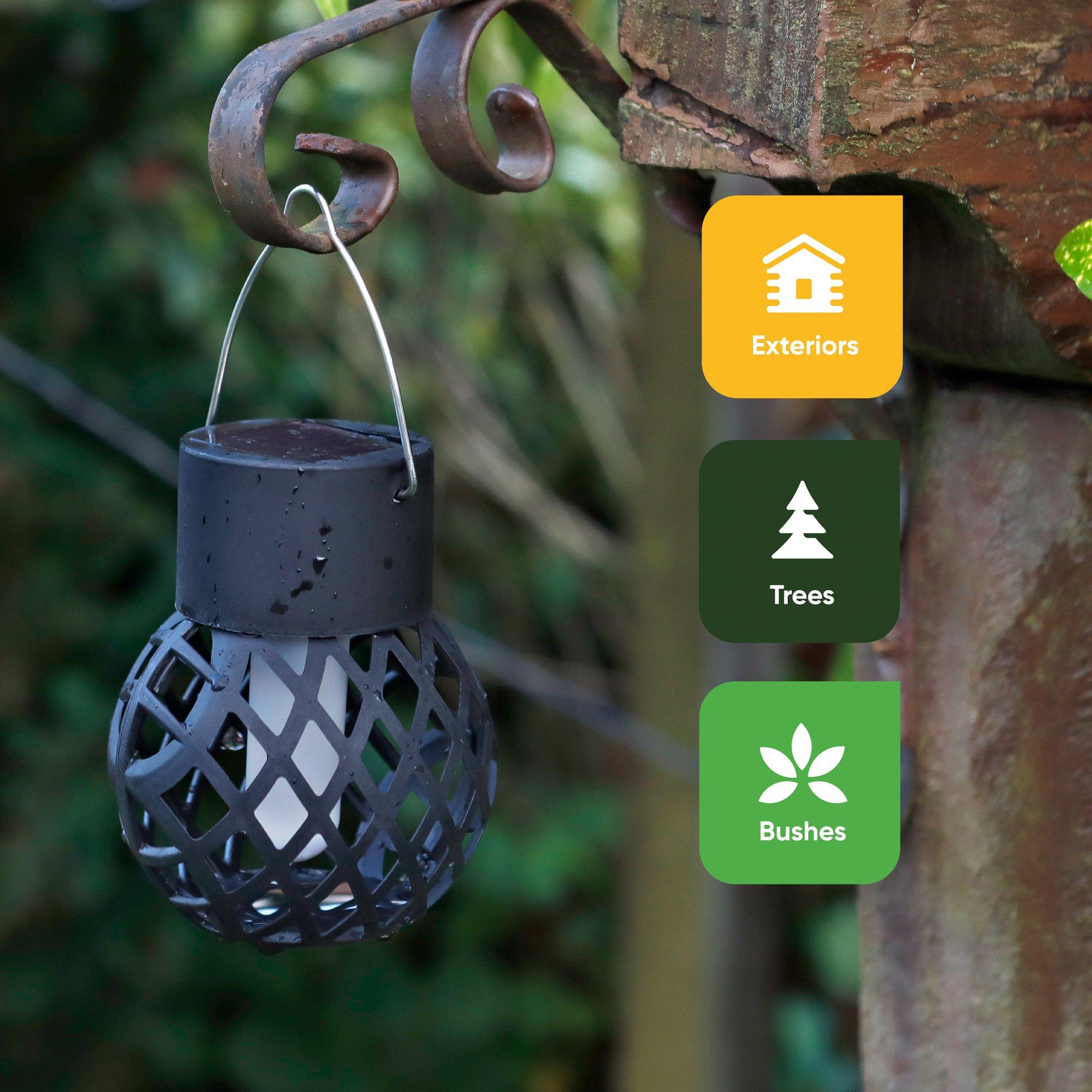 Black - Streetwize - Set of 6 Solar Hanging Dancing Flame Lantern Light - 6