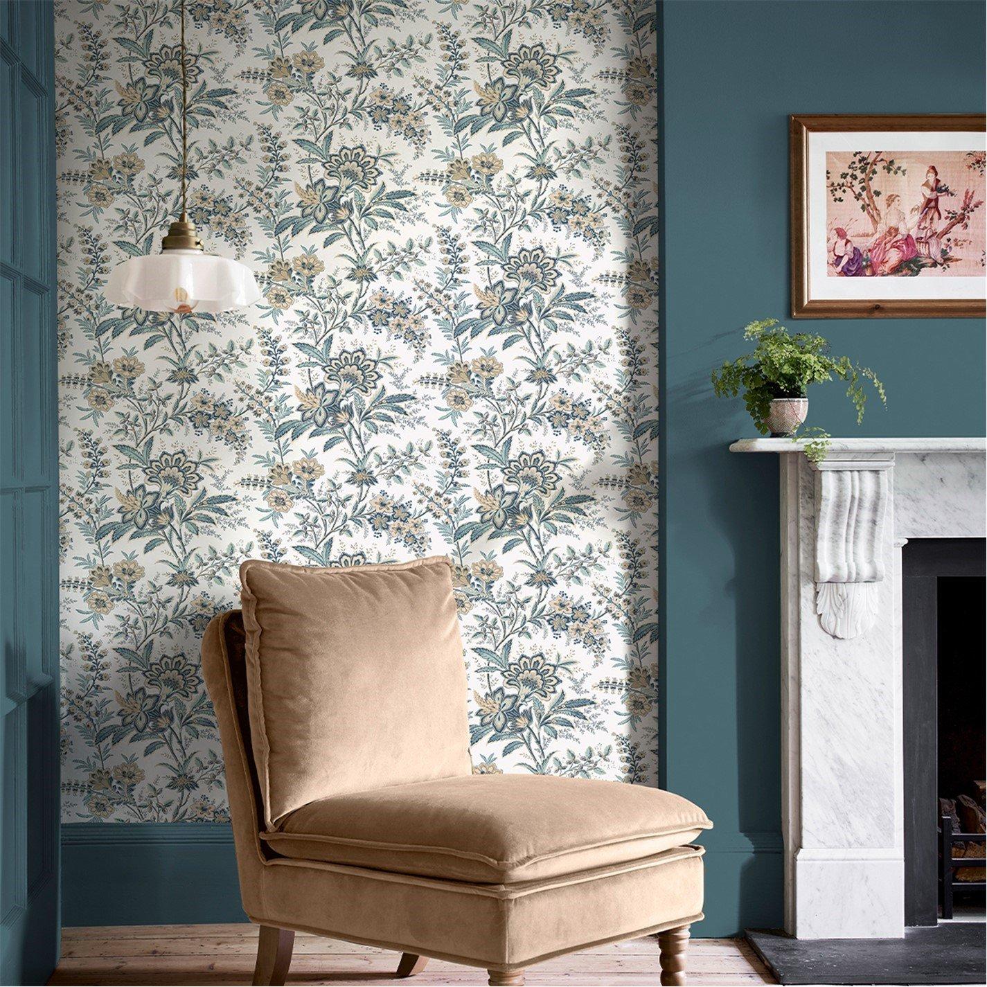 Laura Ashley  Marlbrook Pale Linen Wallpaper - Cream