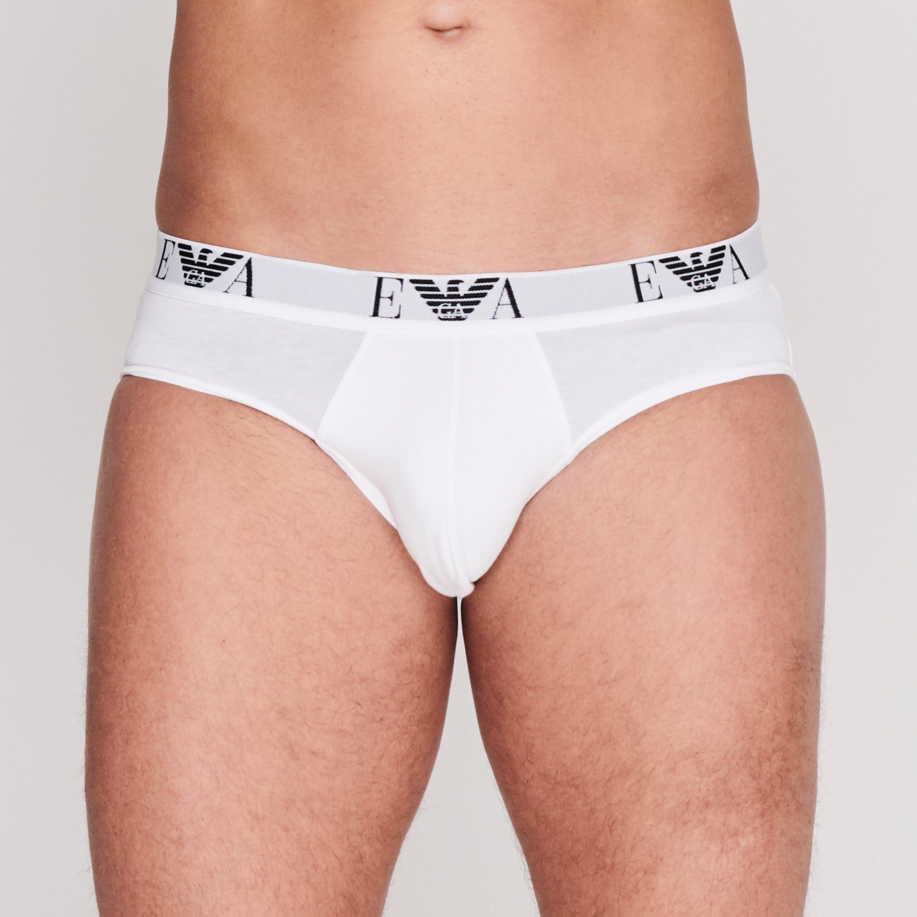 Blk/Nvy/Wh56110 - Emporio Armani - 3 Pack Briefs - 3