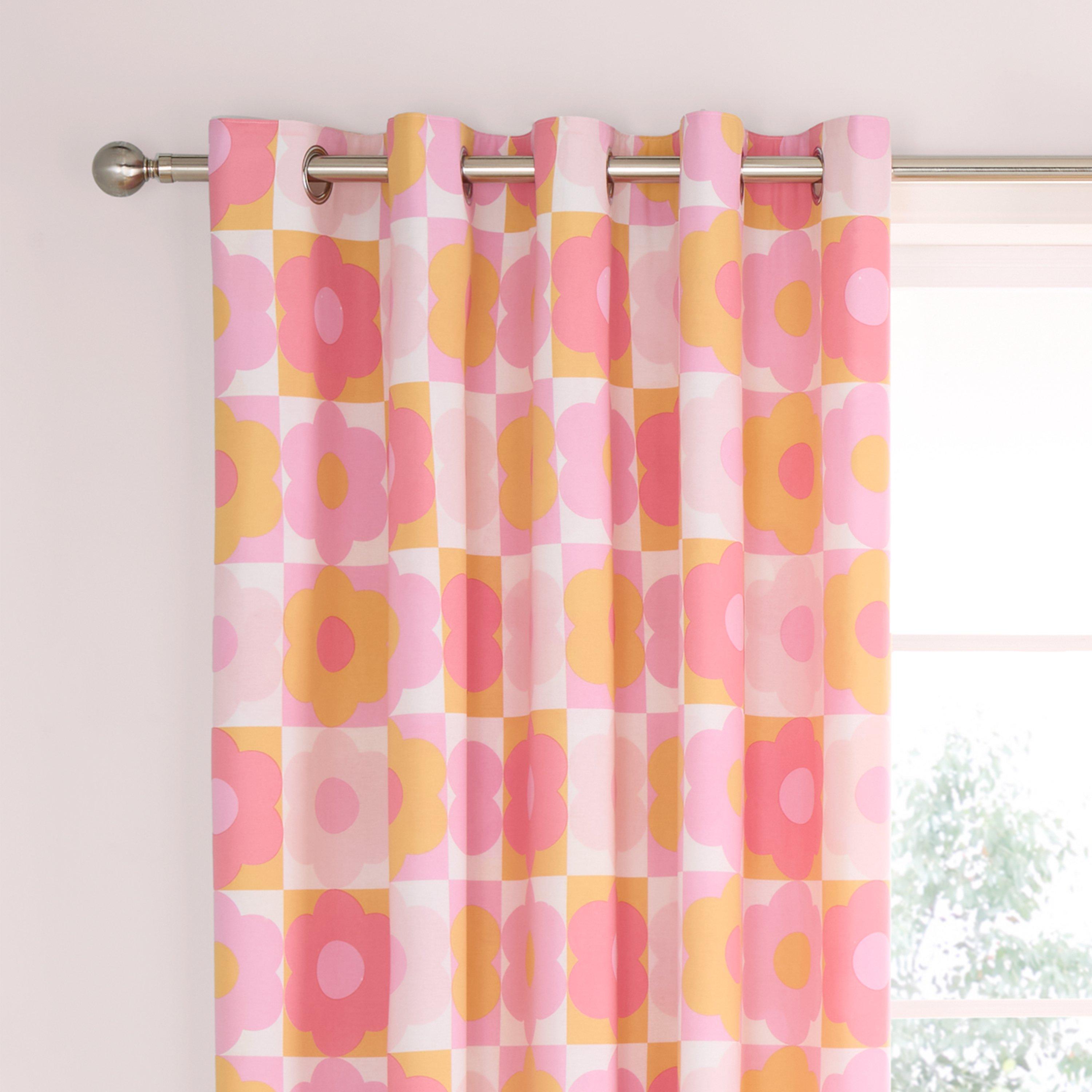 Pink - Catherine Lansfield - Retro Daisy Fully Reversible Eyelet Curtains - 1
