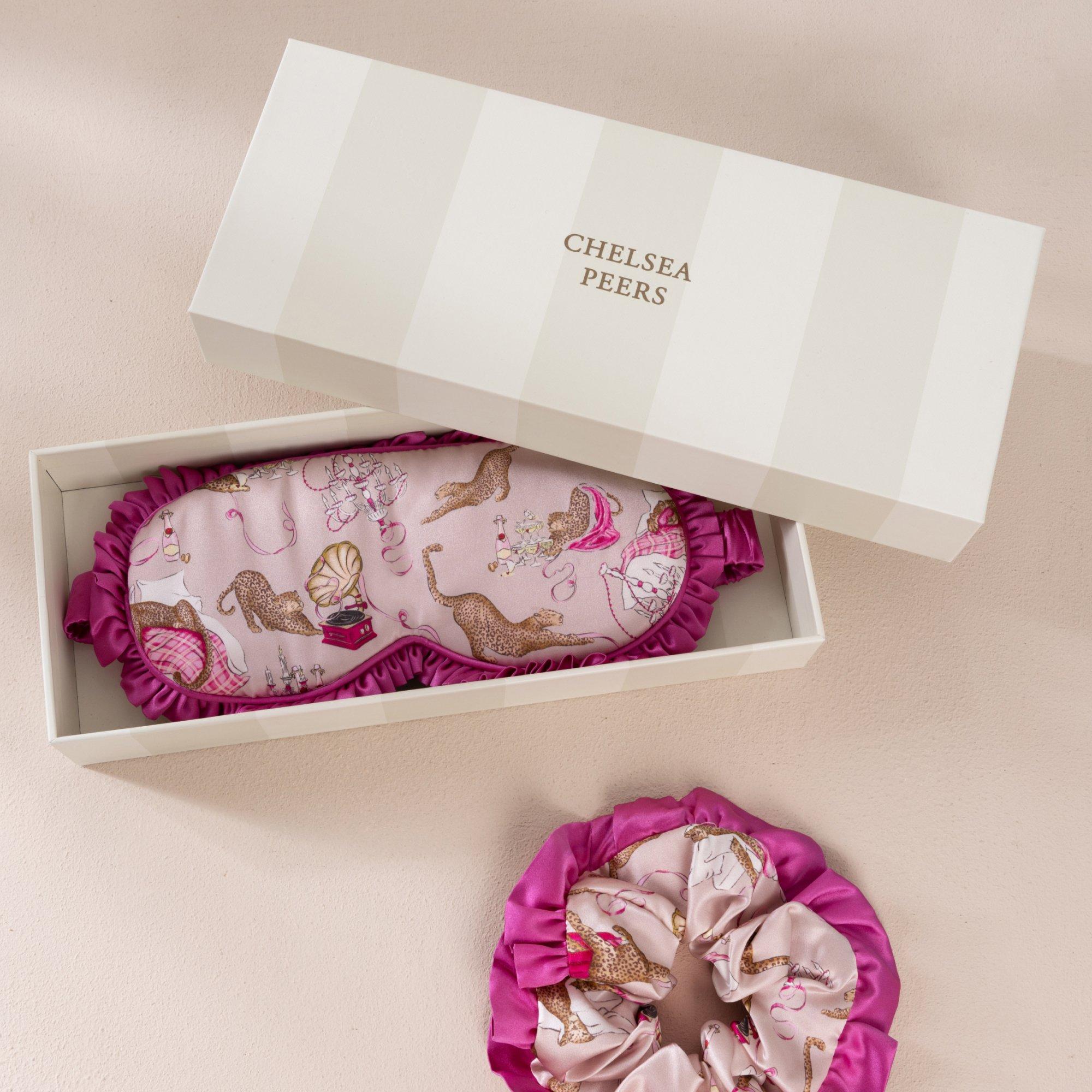Sleeping Camel - Chelsea Peers - ChelsP Eye Mask Ld71 - 1