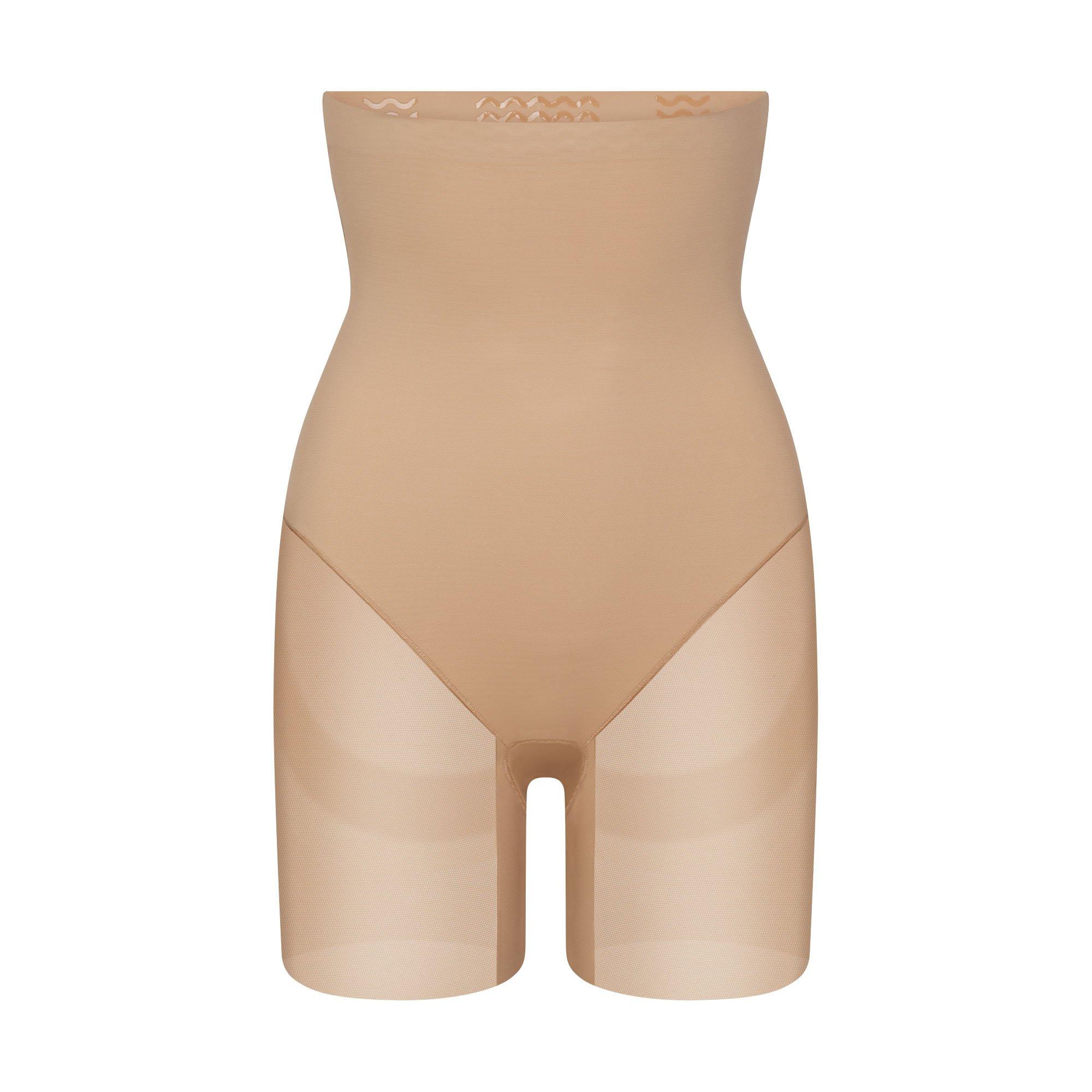 CLAY - SKIMS - SKIMS PMesh MR Short Ld61 - 1