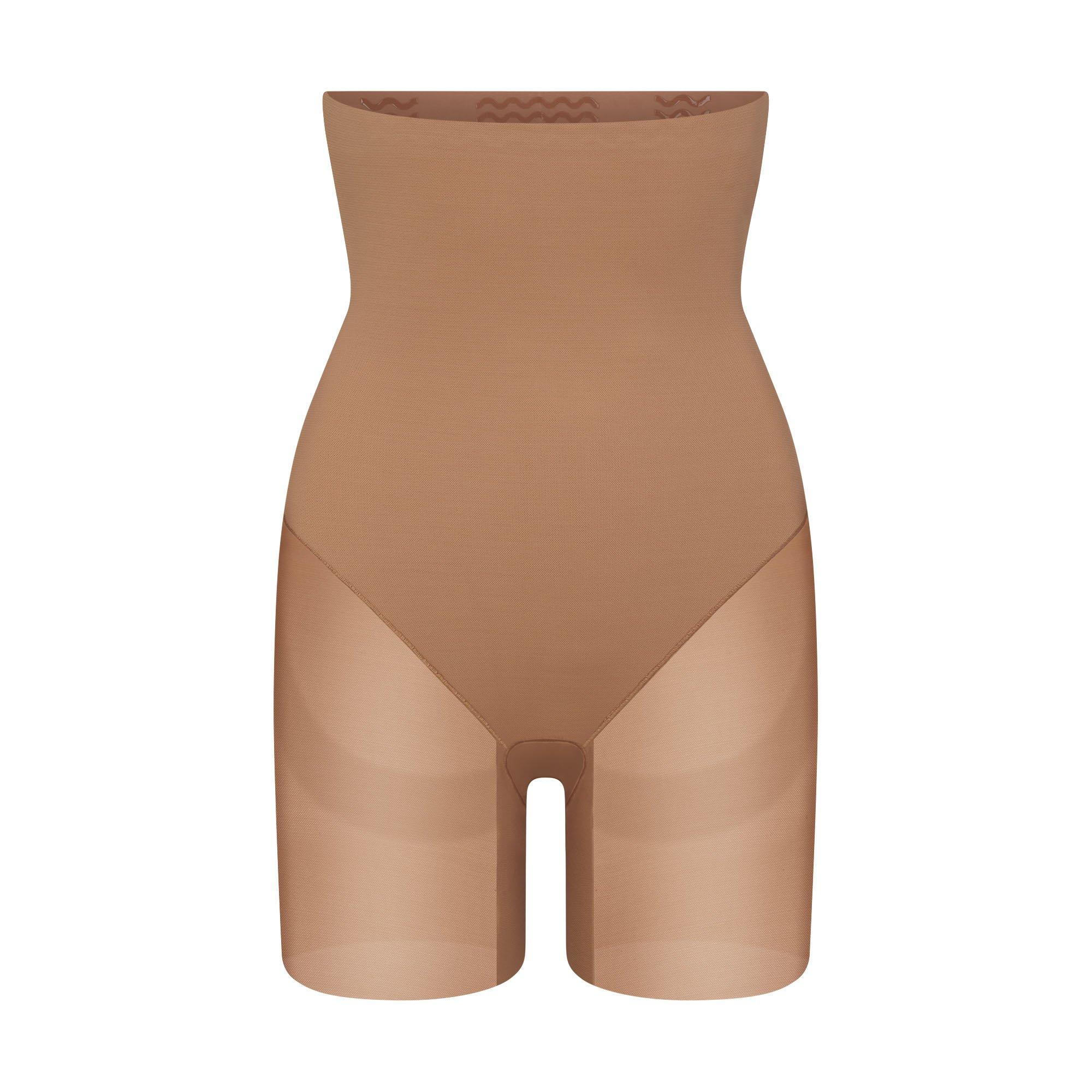 SKIMS PMesh MR Short Ld61