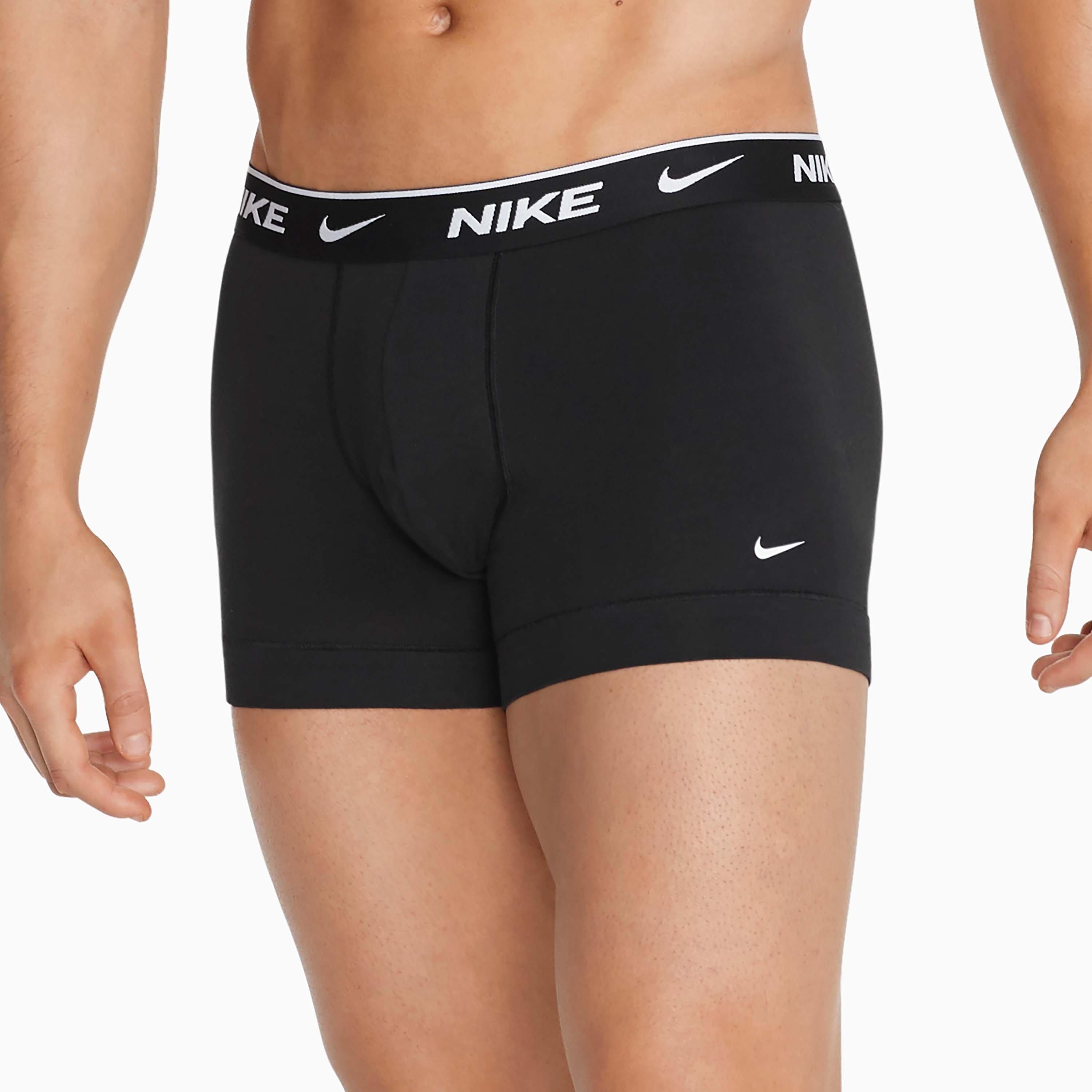 Black - Nike - 3 Pack Everyday Cotton Trunks Mens - 4