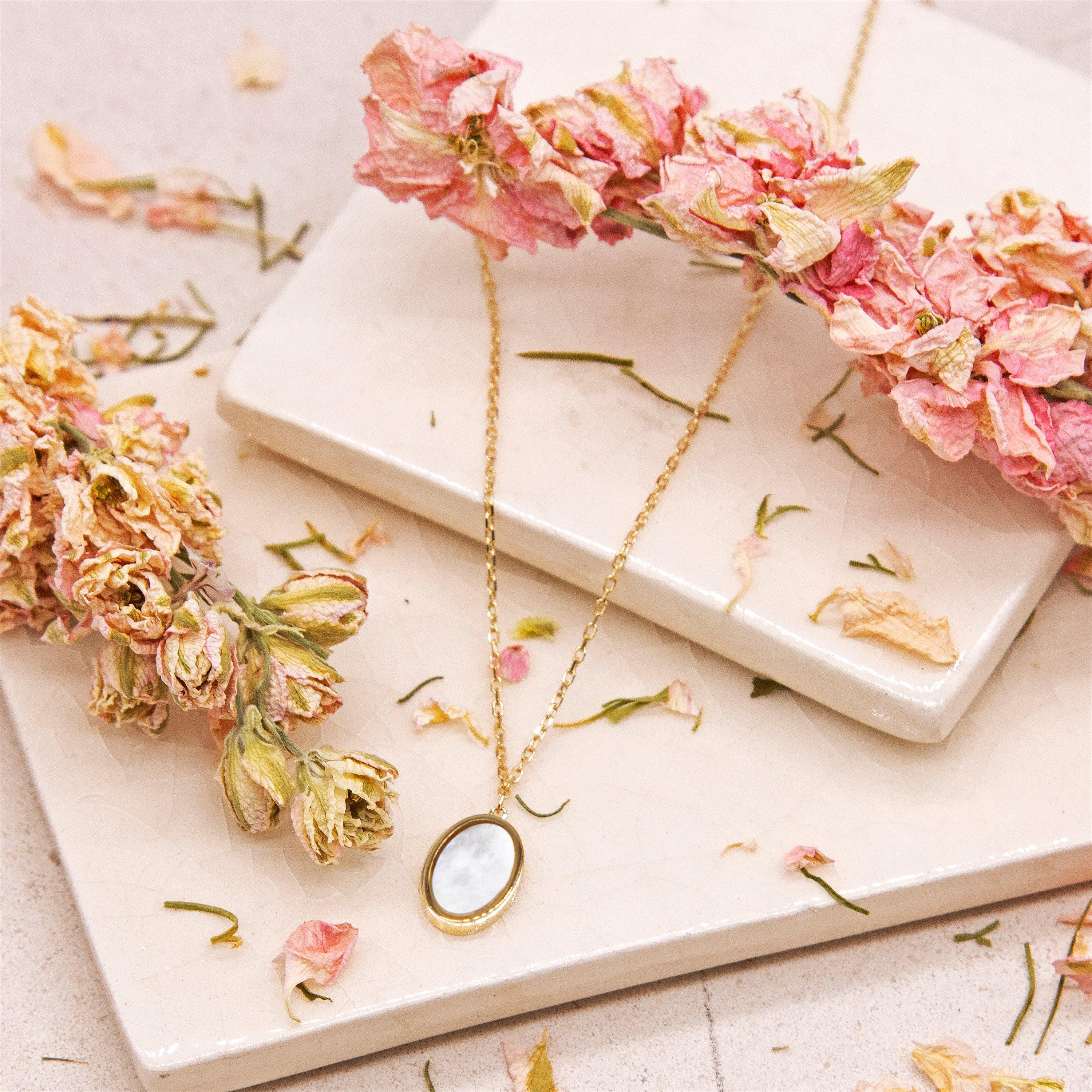 Yellow Gold - Be You - 9ct Gold Oval Mother Of Pearl Necklace - 3