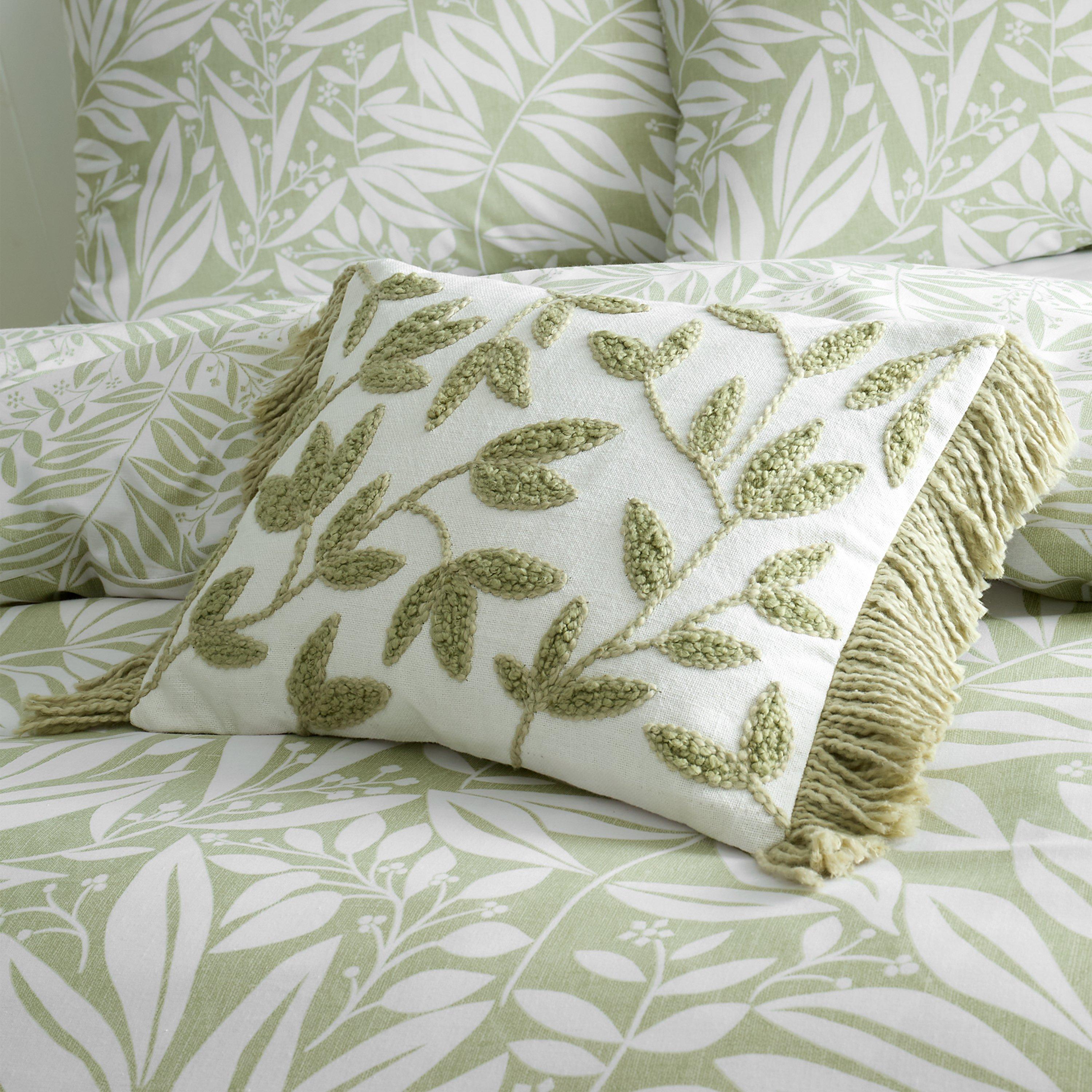 Green - Catherine Lansfield - Tufted Sorrel Leaves Cotton Cushion - 1