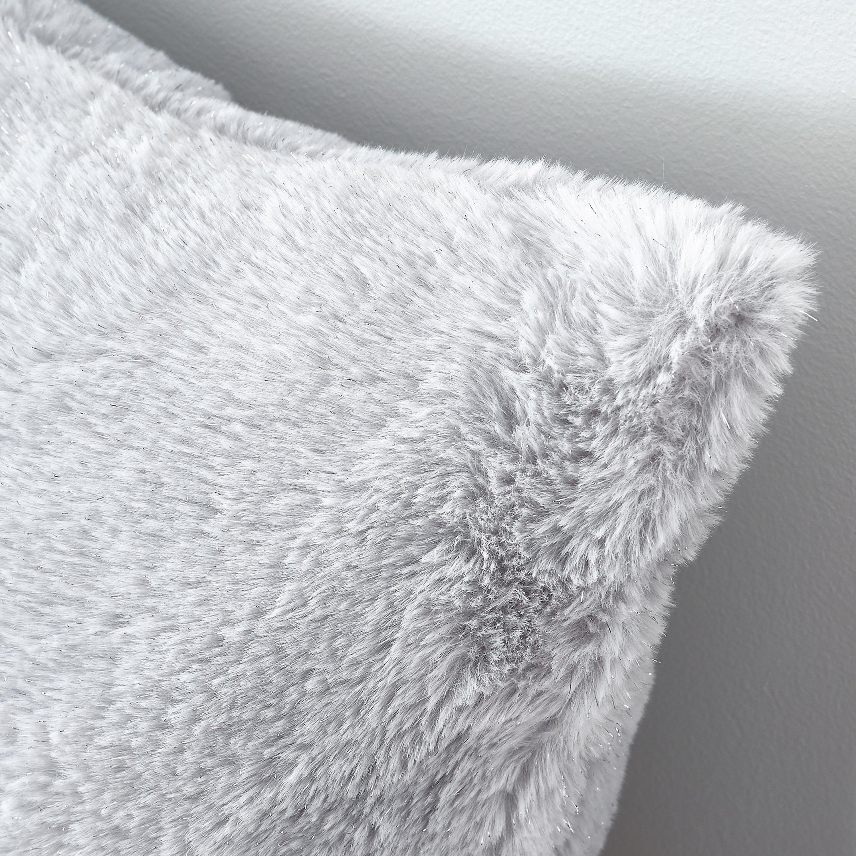 Silver - Catherine Lansfield - Cosy Glamour Fur Cushion - 2