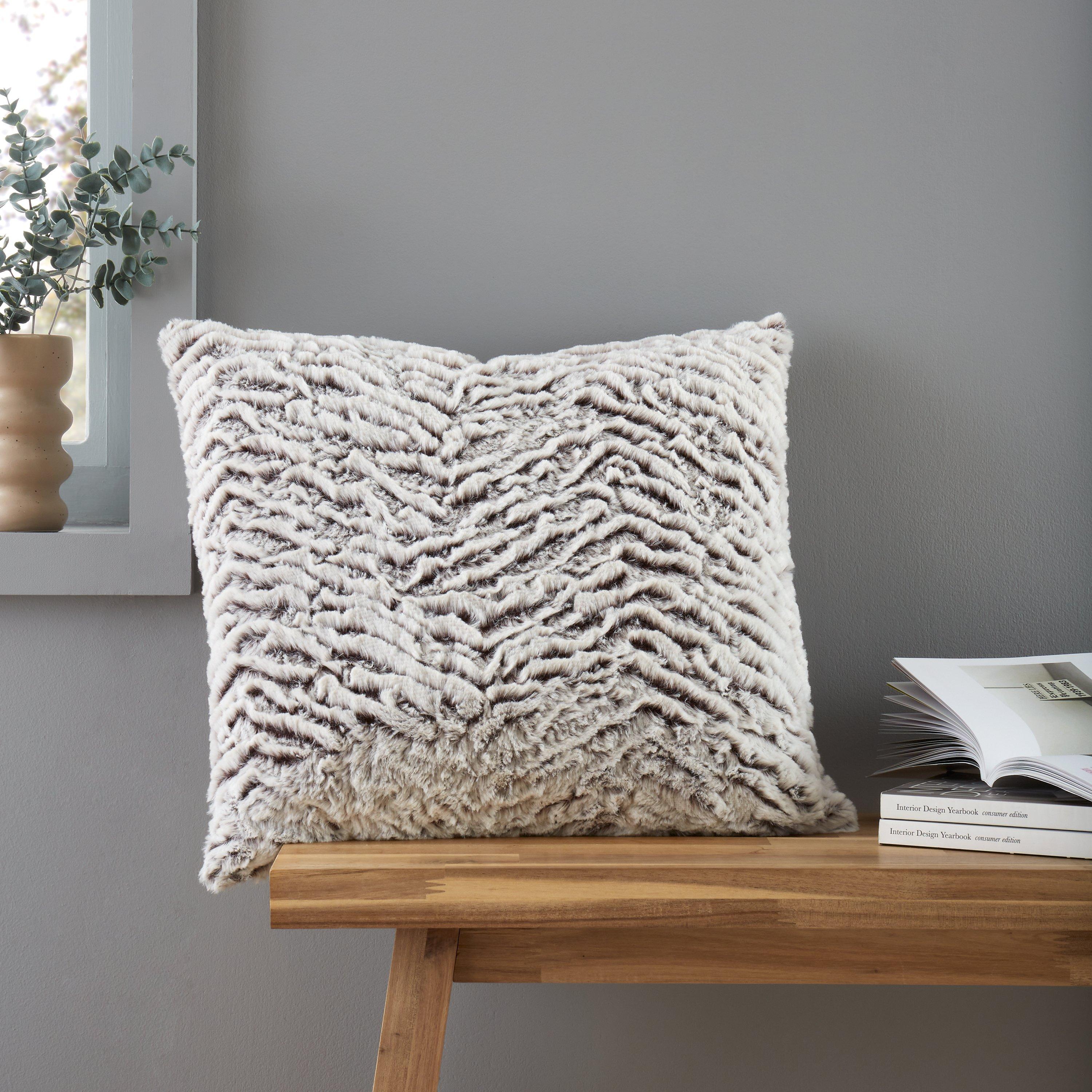 Catherine Lansfield  Faux Fur Zip Closure Cushion - Neutral - 43x43cm