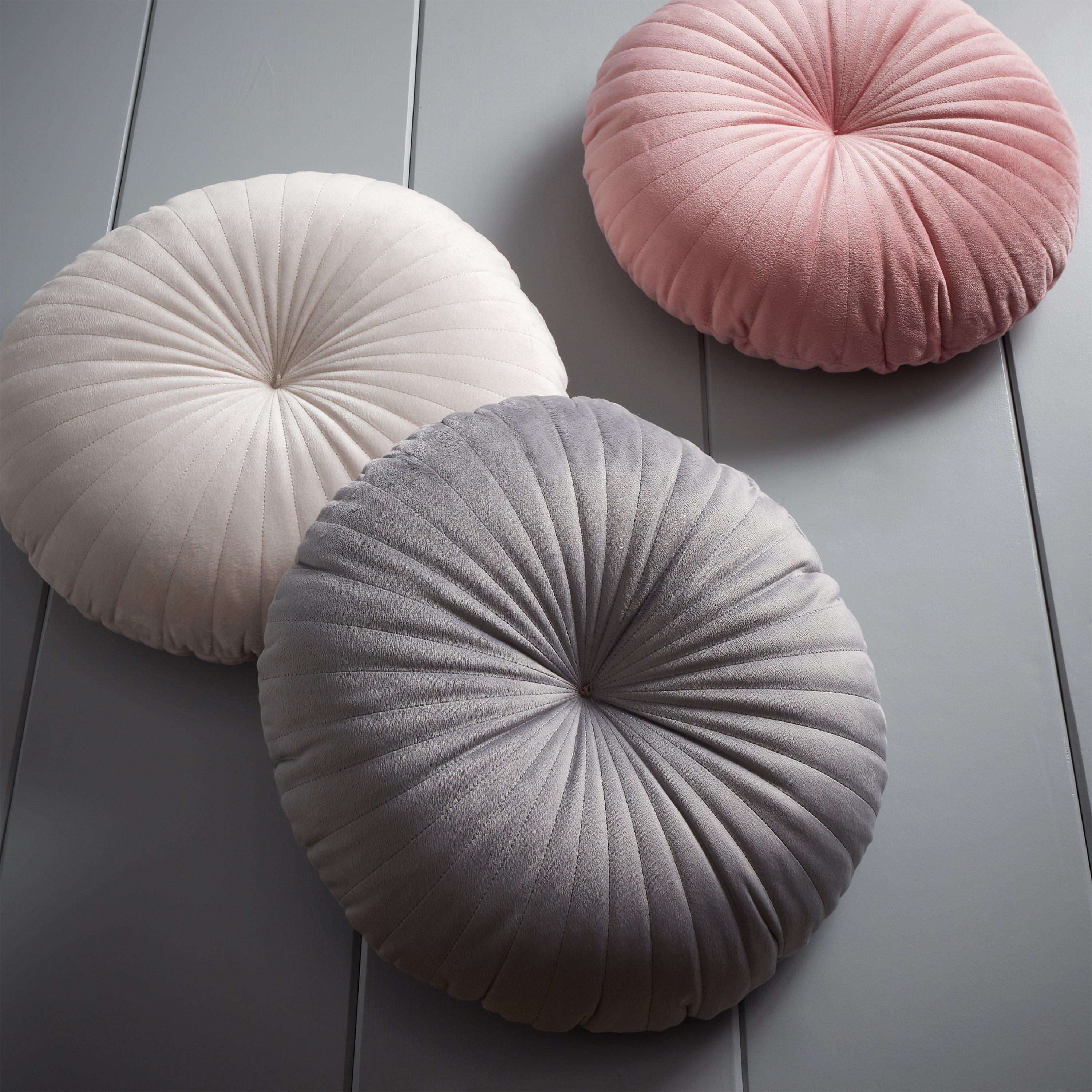 Natural - Catherine Lansfield - Round Cushion Soft Touch Cushion - 4