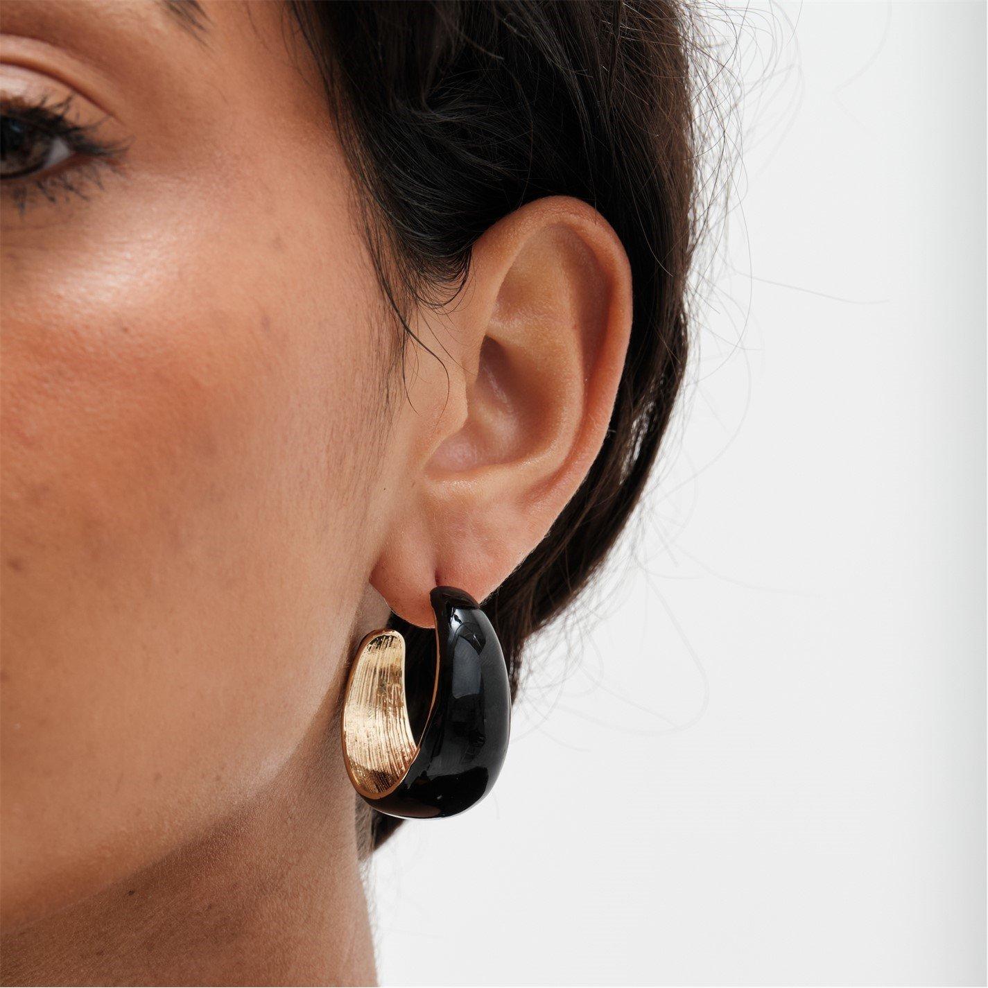 Gold - Mood - Gold Black Enamel Curved Hoop Earrings - 4