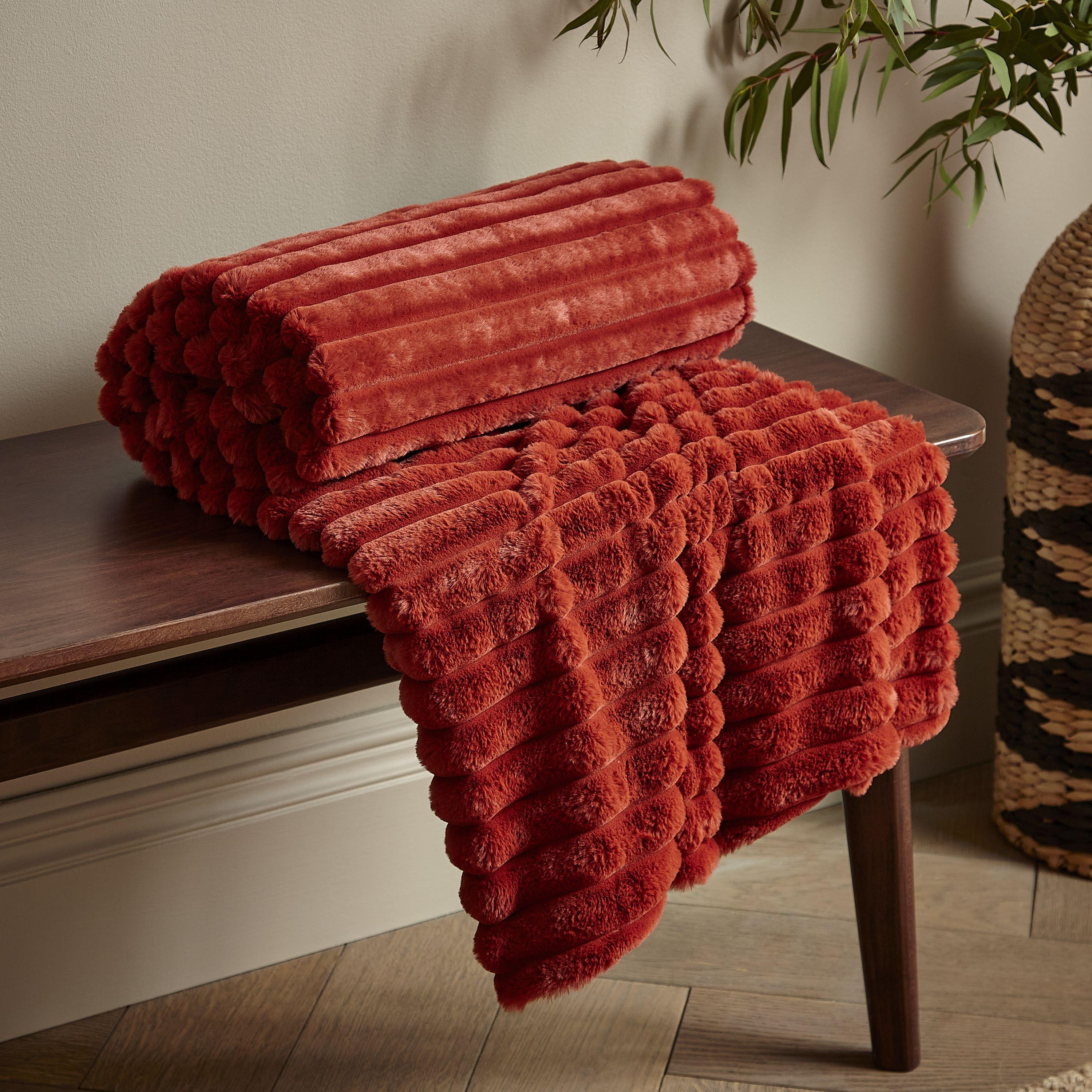 Catherine Lansfield Cosy Ribbed Faux Fur 130x170cm Blanket Throw Burnt Orange - Image 9