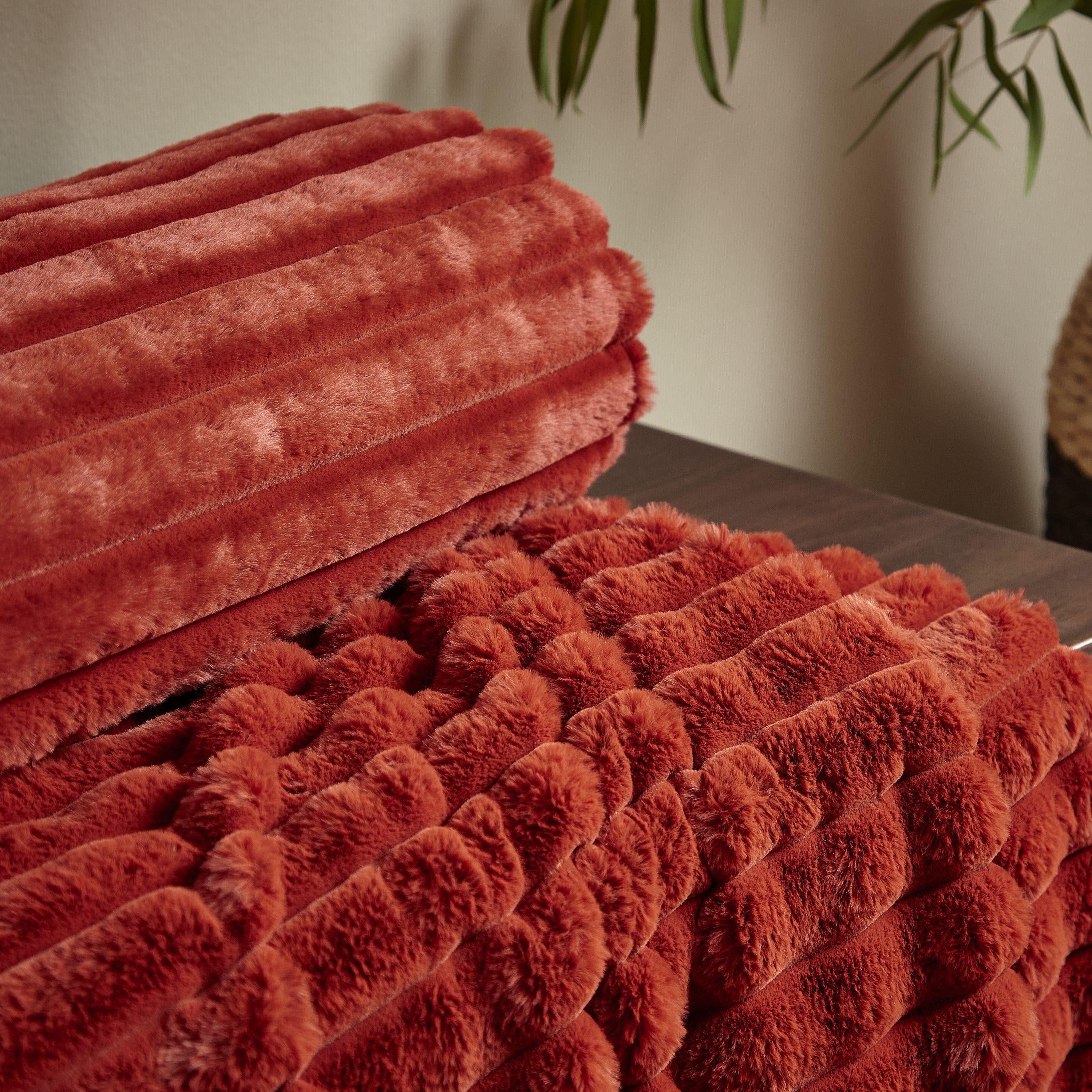Burnt Orange - Catherine Lansfield - Cosy Ribbed Faux Fur Soft Blanket Throw - 2