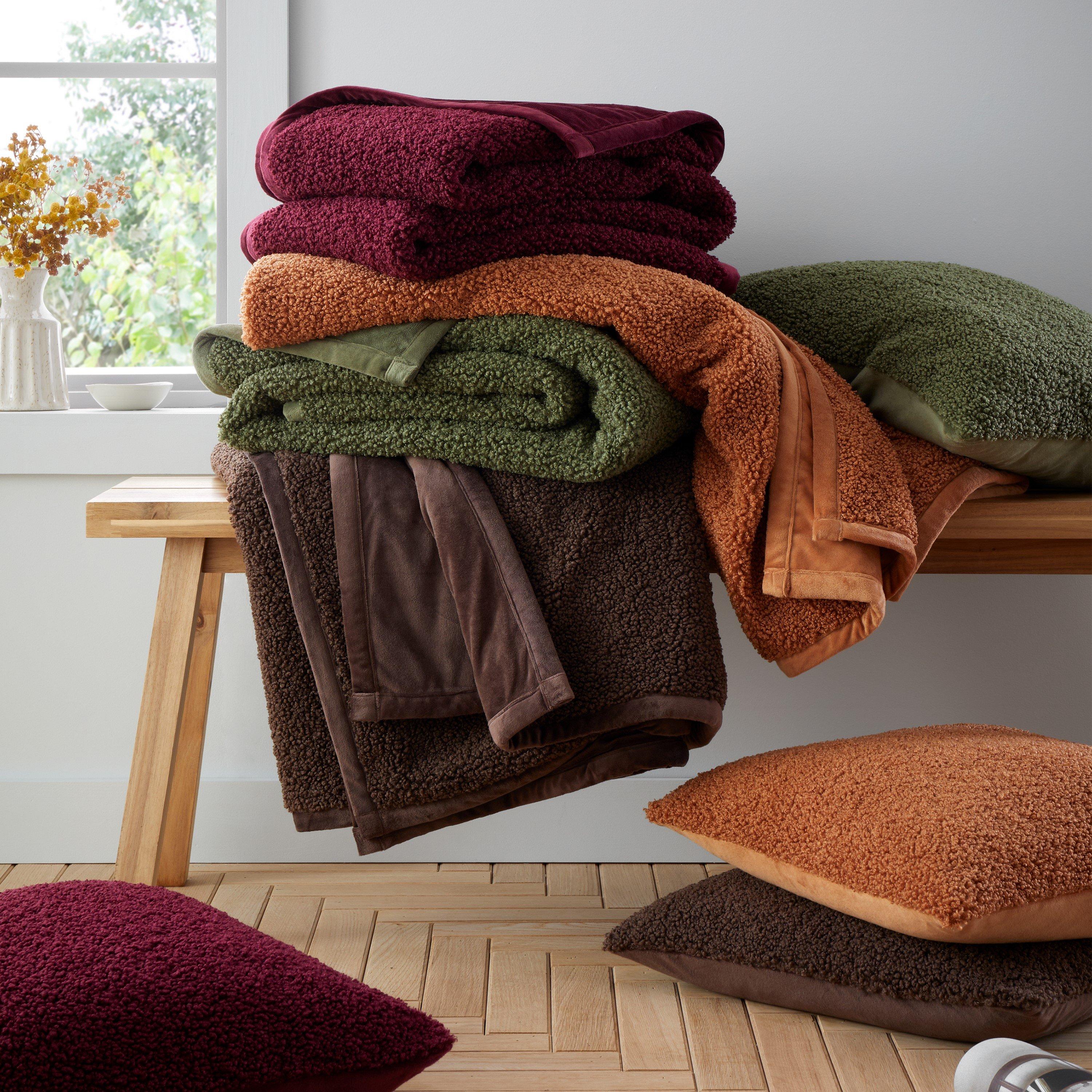 Olive - Catherine Lansfield - So Soft Velvet Boucle Blanket Throw - 5