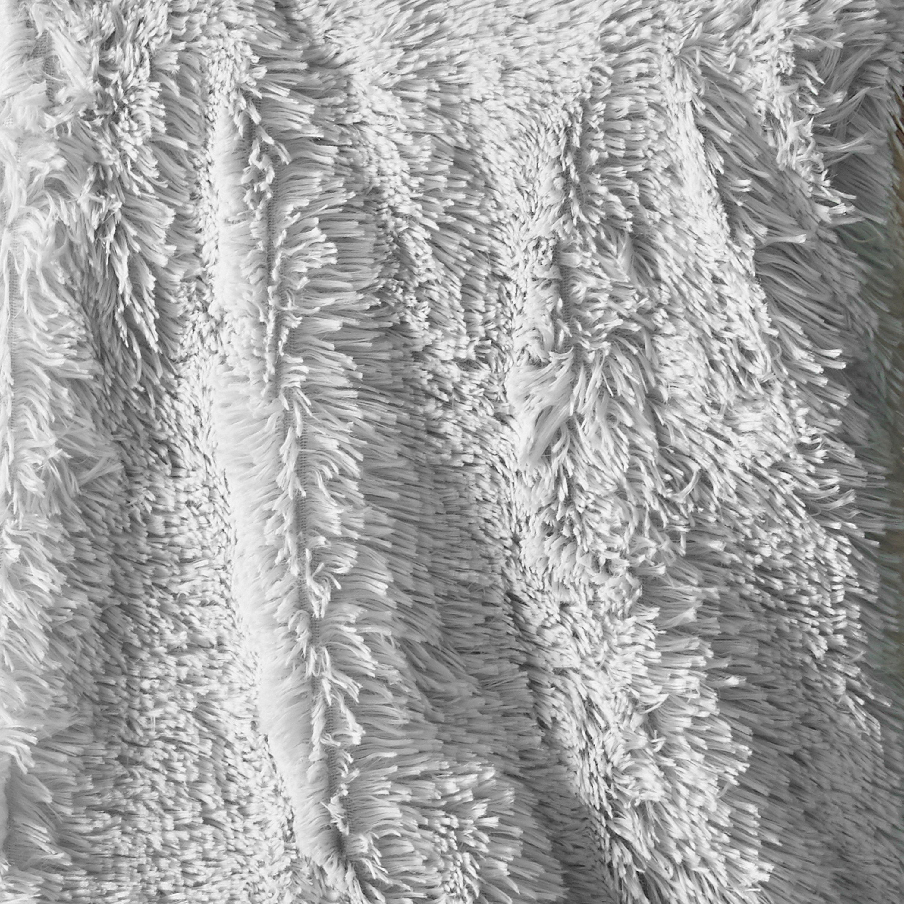 Silver Grey - Catherine Lansfield - Cuddly Deep Pile Blanket Throw - 3