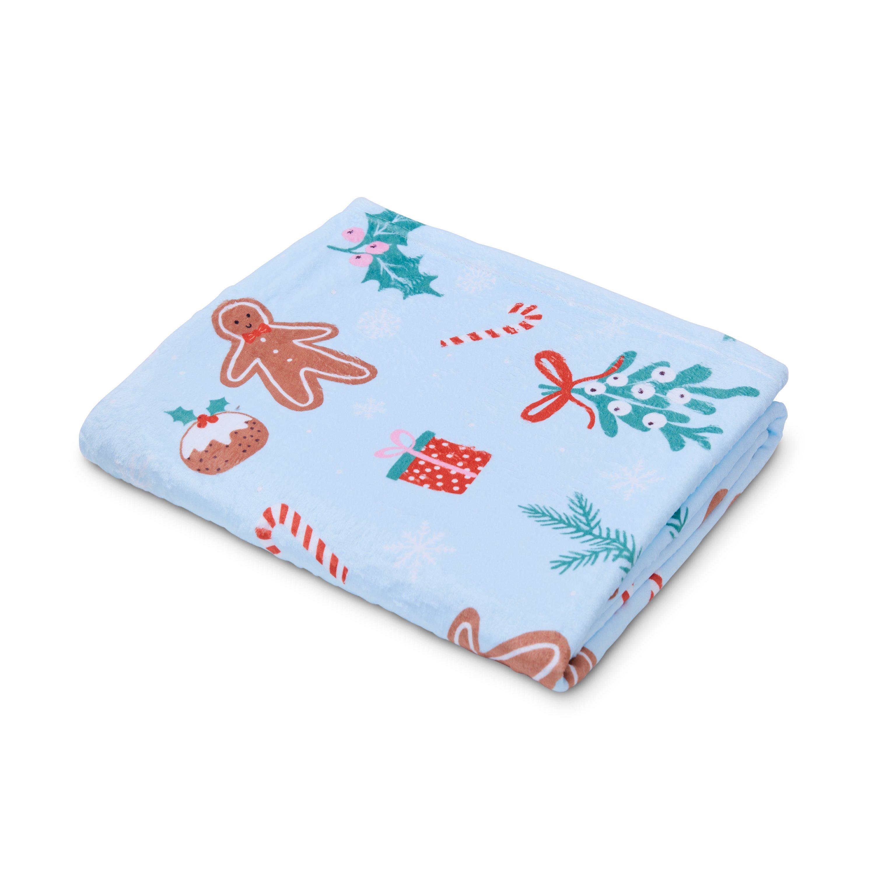 Blue - Catherine Lansfield - Christmas Gingerbread Cosy Fleece Blanket Throw - 3