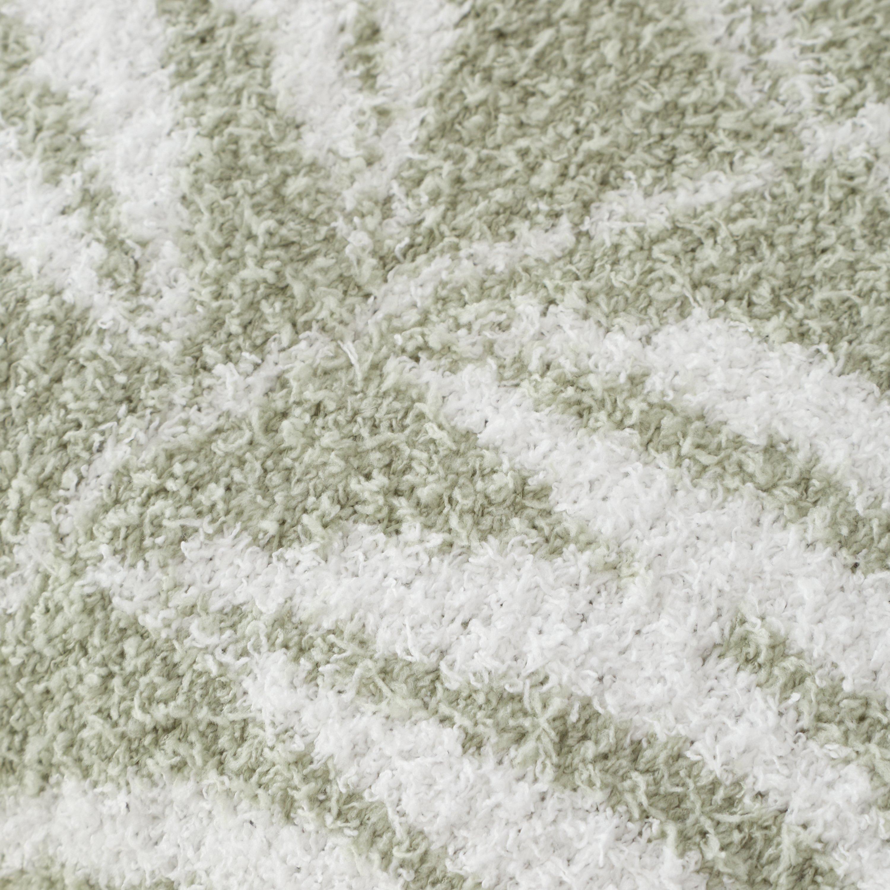 Green - Catherine Lansfield - So Soft Sorrel Leaves Blanket Throw - 3