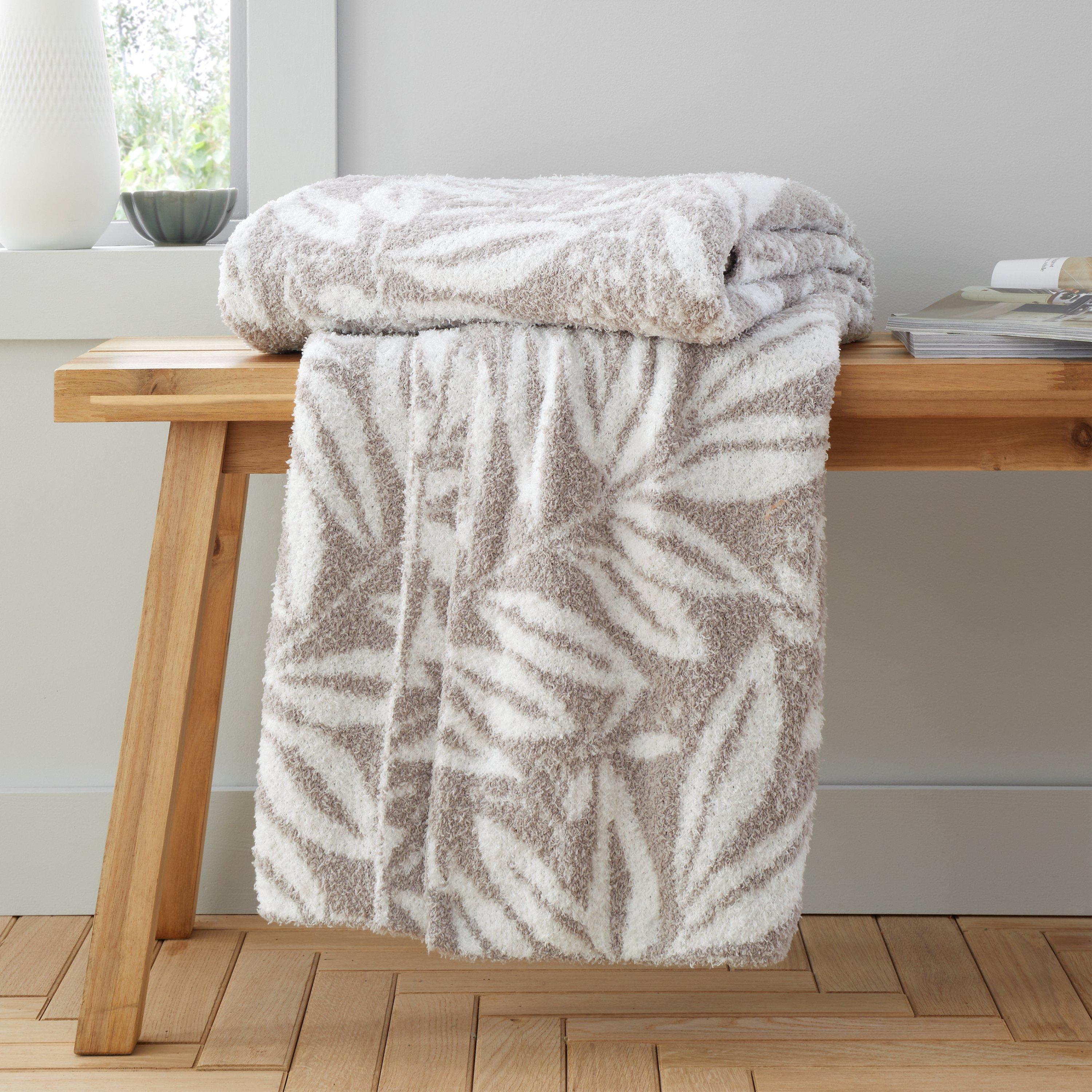 So Soft Sorrel Leaves Blanket Throw