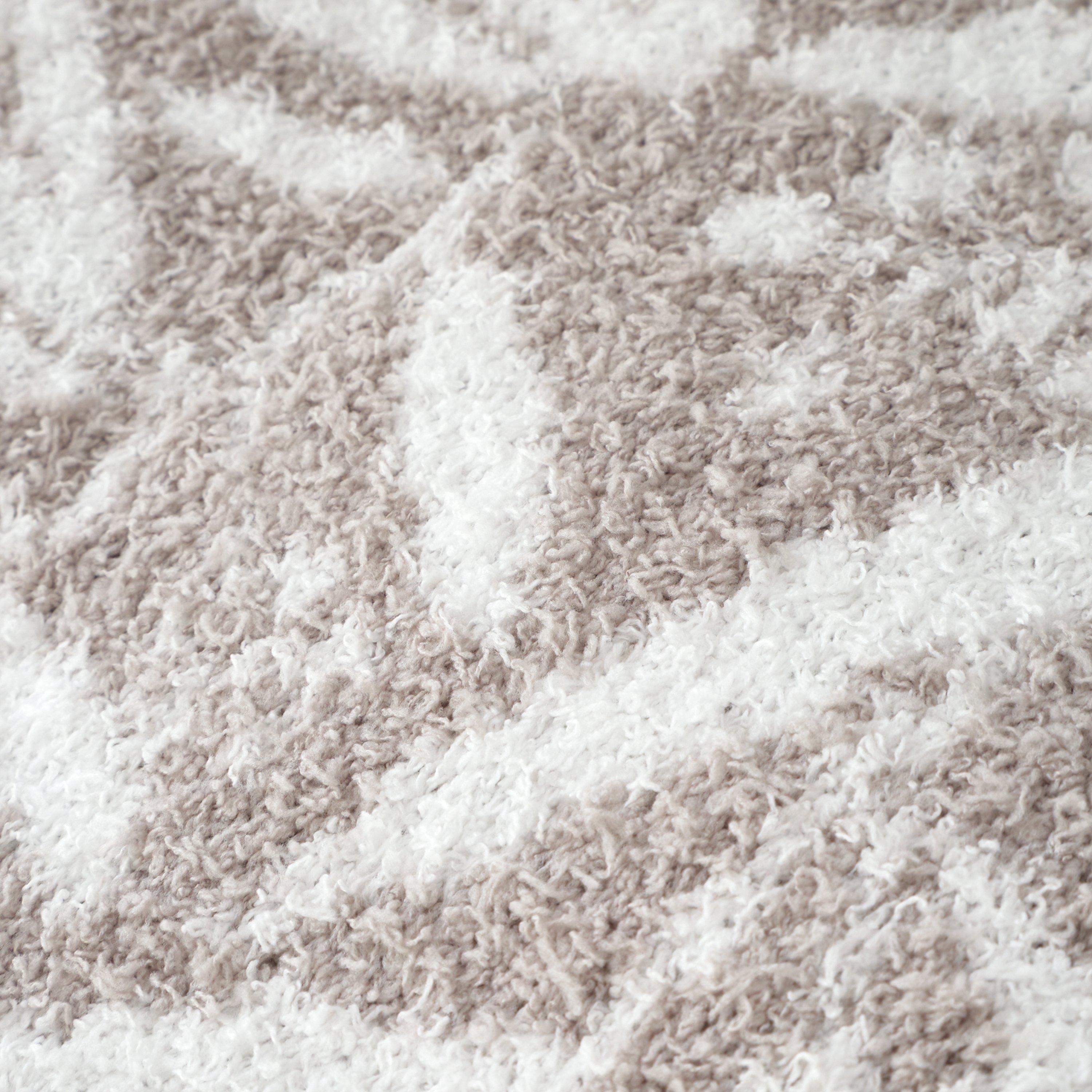 Natural - Catherine Lansfield - So Soft Sorrel Leaves Blanket Throw - 3