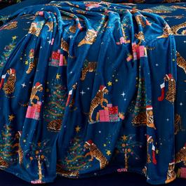 Catherine Lansfield Christmas Tiger Cosy Fleece Blanket Throw