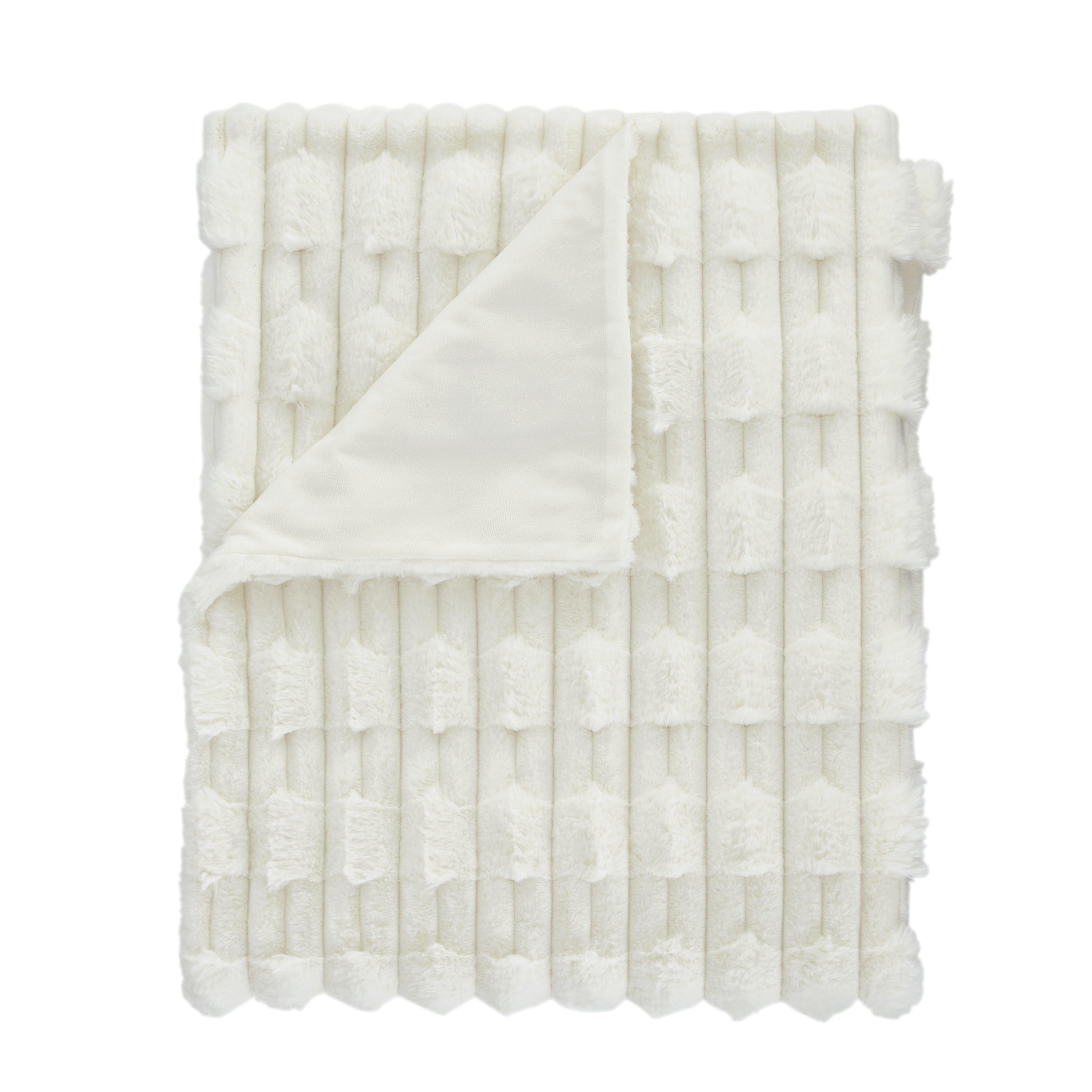 Cream - Bianca - So Soft Carved Faux Fur Blanket Throw - 5