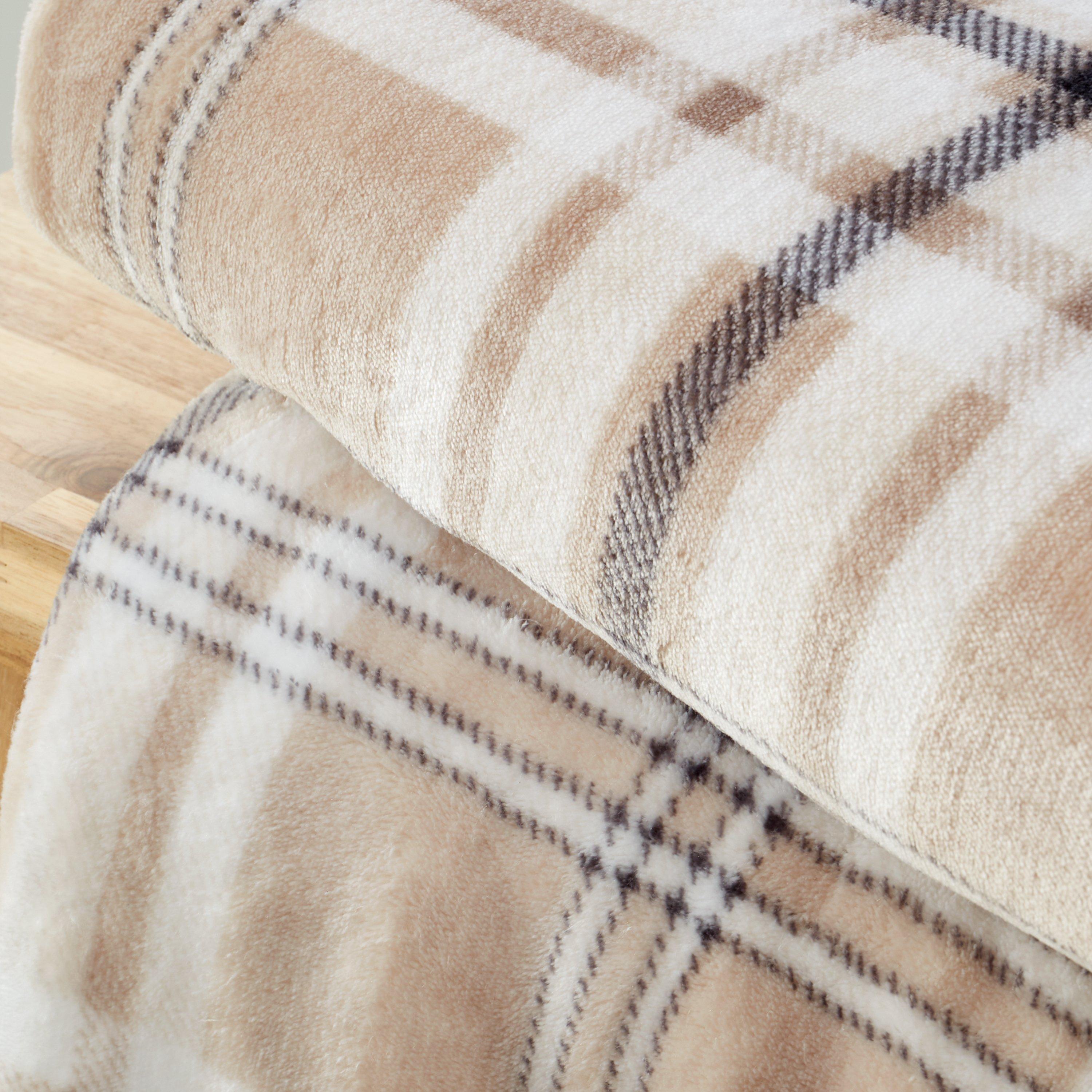 Natural - Catherine Lansfield - Cosy Kelso Check Blanket Throw - 2