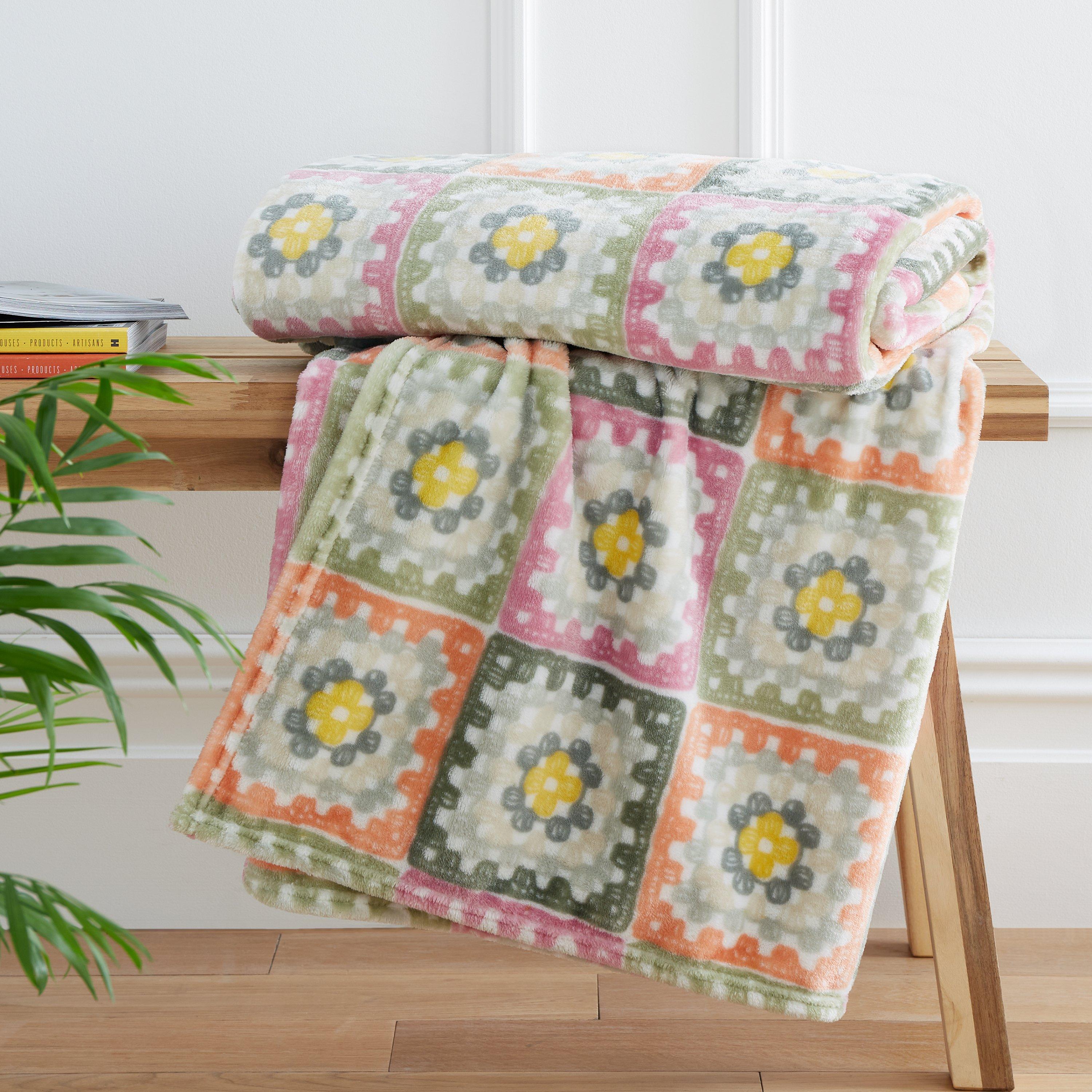 Green - Catherine Lansfield - Crochet Print Blanket Throw - 1