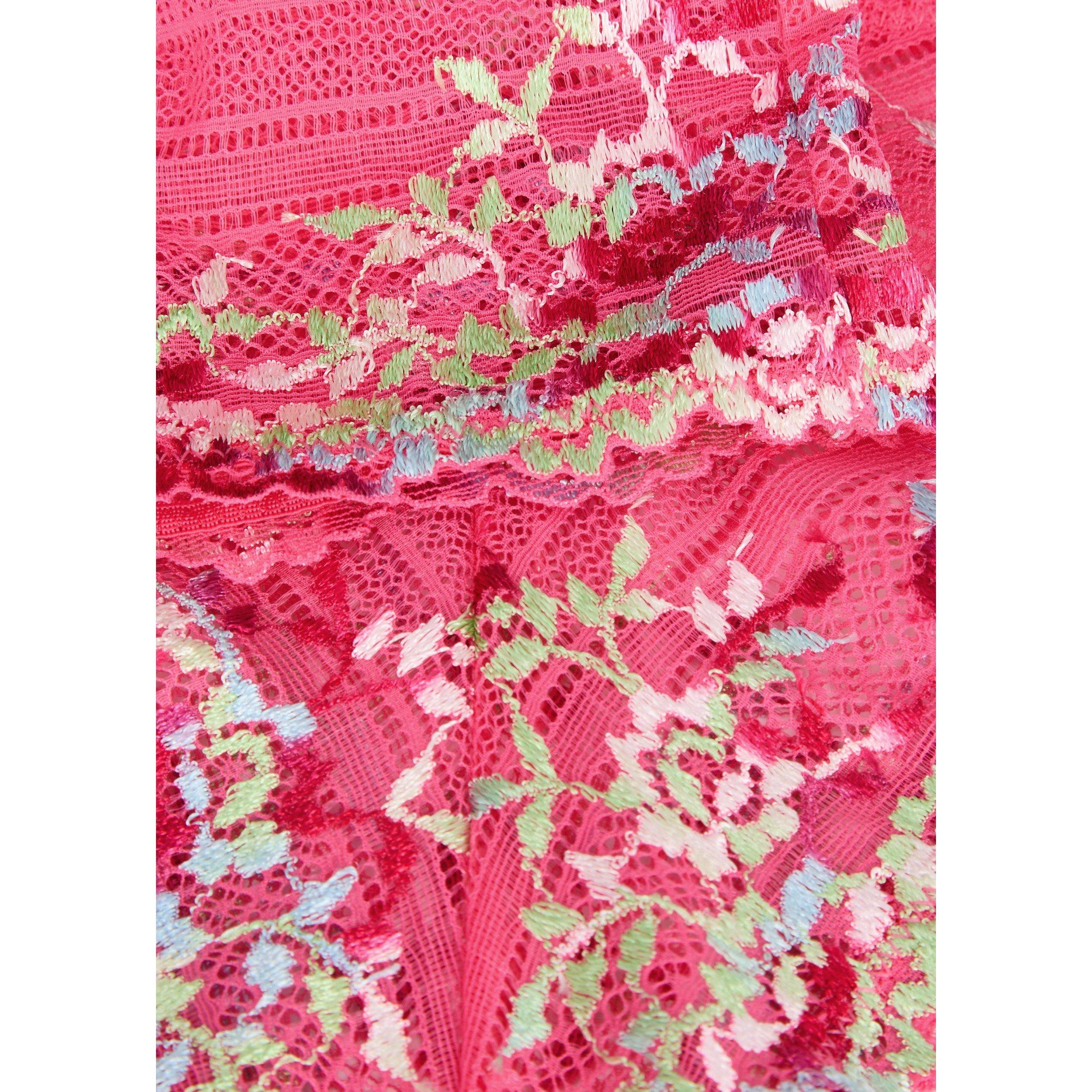 PINK AND OTHER - Wacoal - EMBRACE LACE TANGA - 4