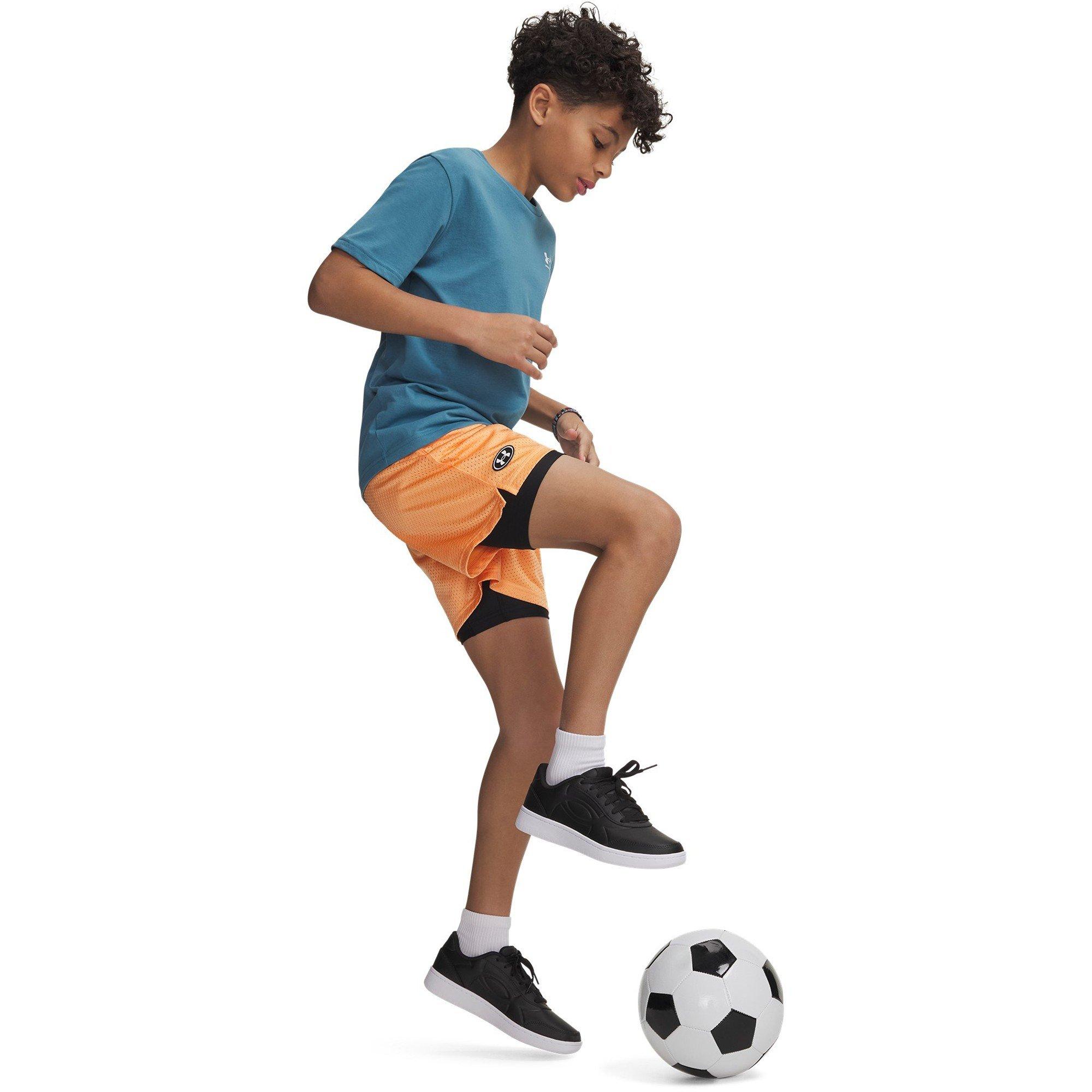 Zwart - Under Armour - HeatGear® Shorts Boys - 3