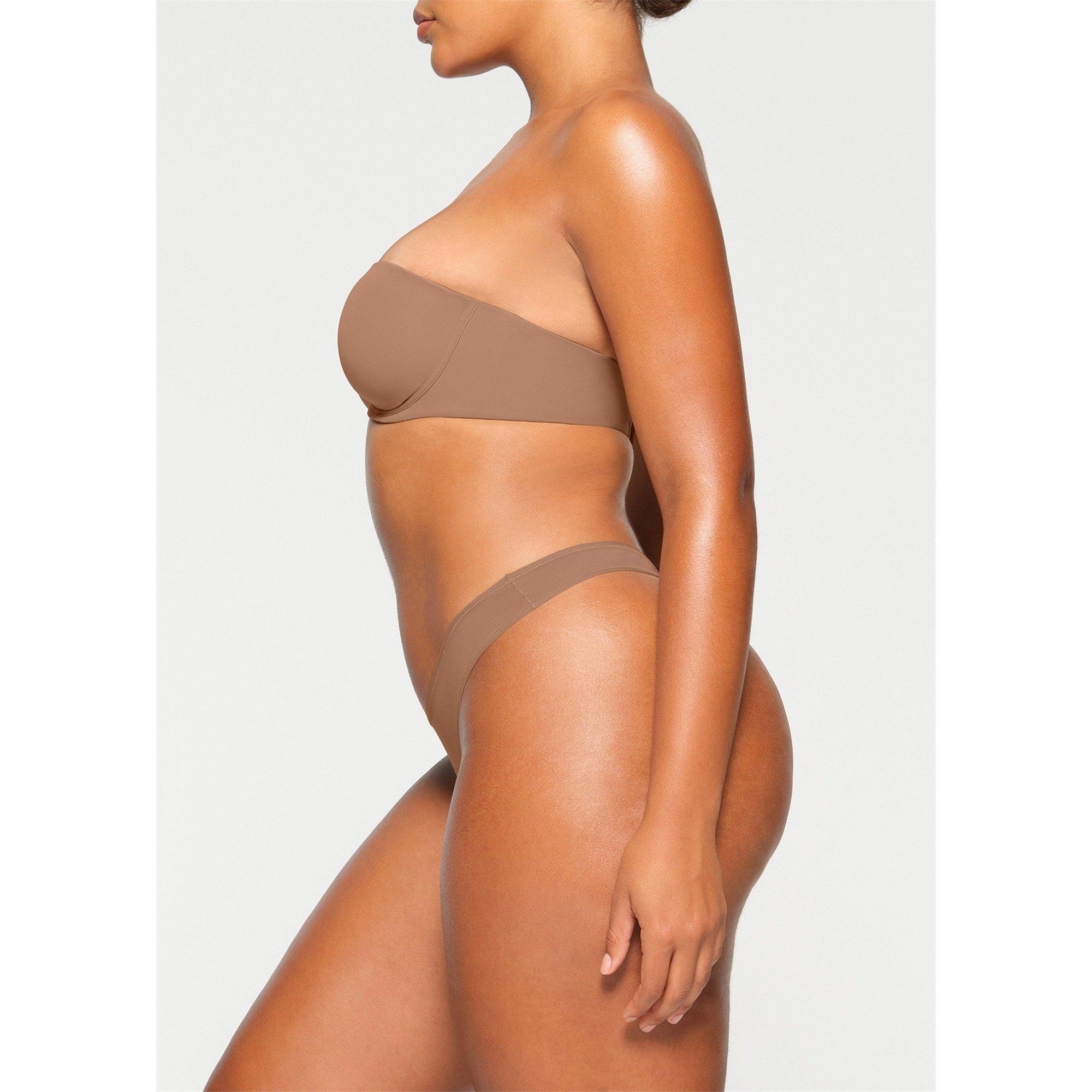 LIGHT BROWN - SKIMS - B FITS EVERYBODY STRAPLESS BRA - 5