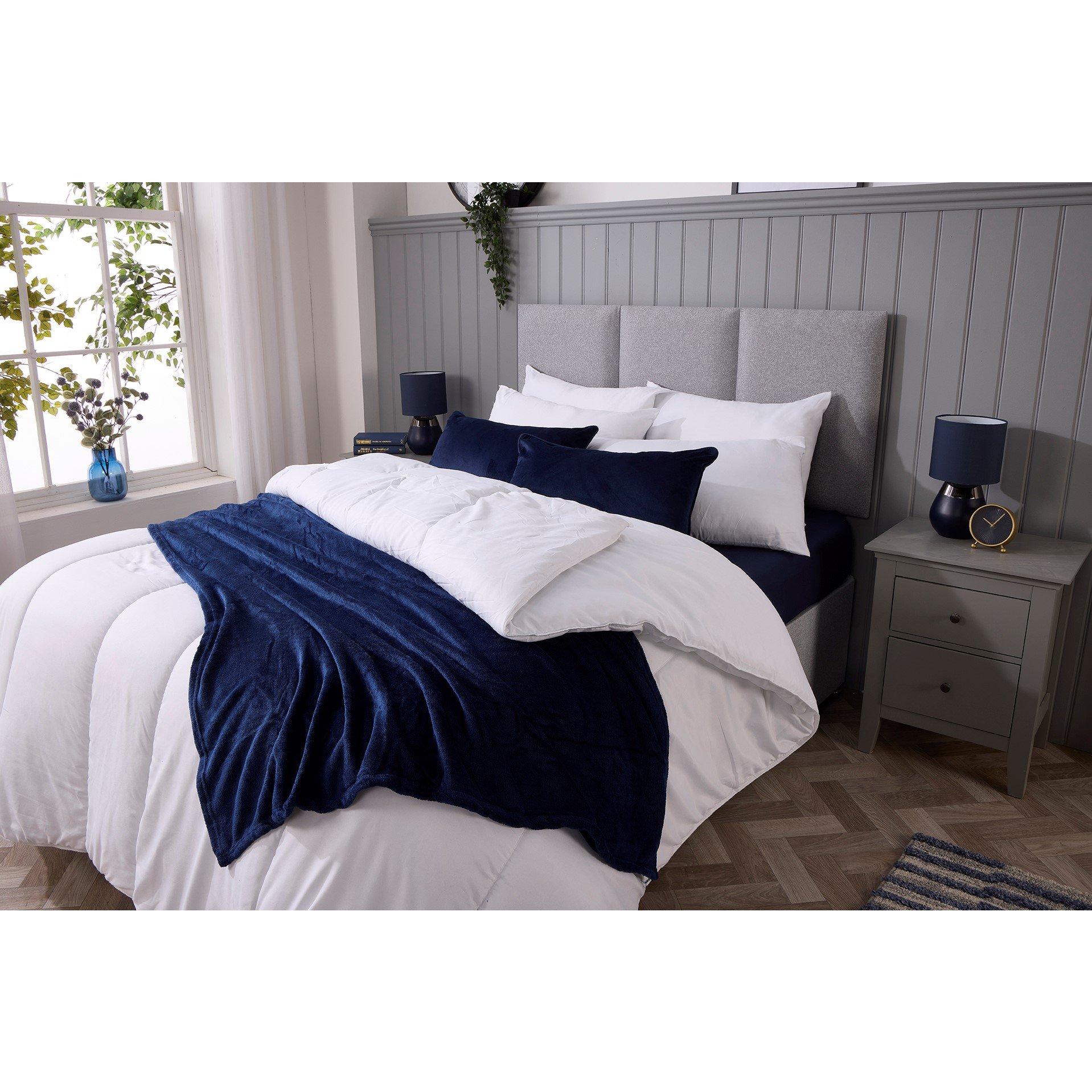 White - Downland - 10.5 Tog Sleep Well Hollowfibre Duvet - 4