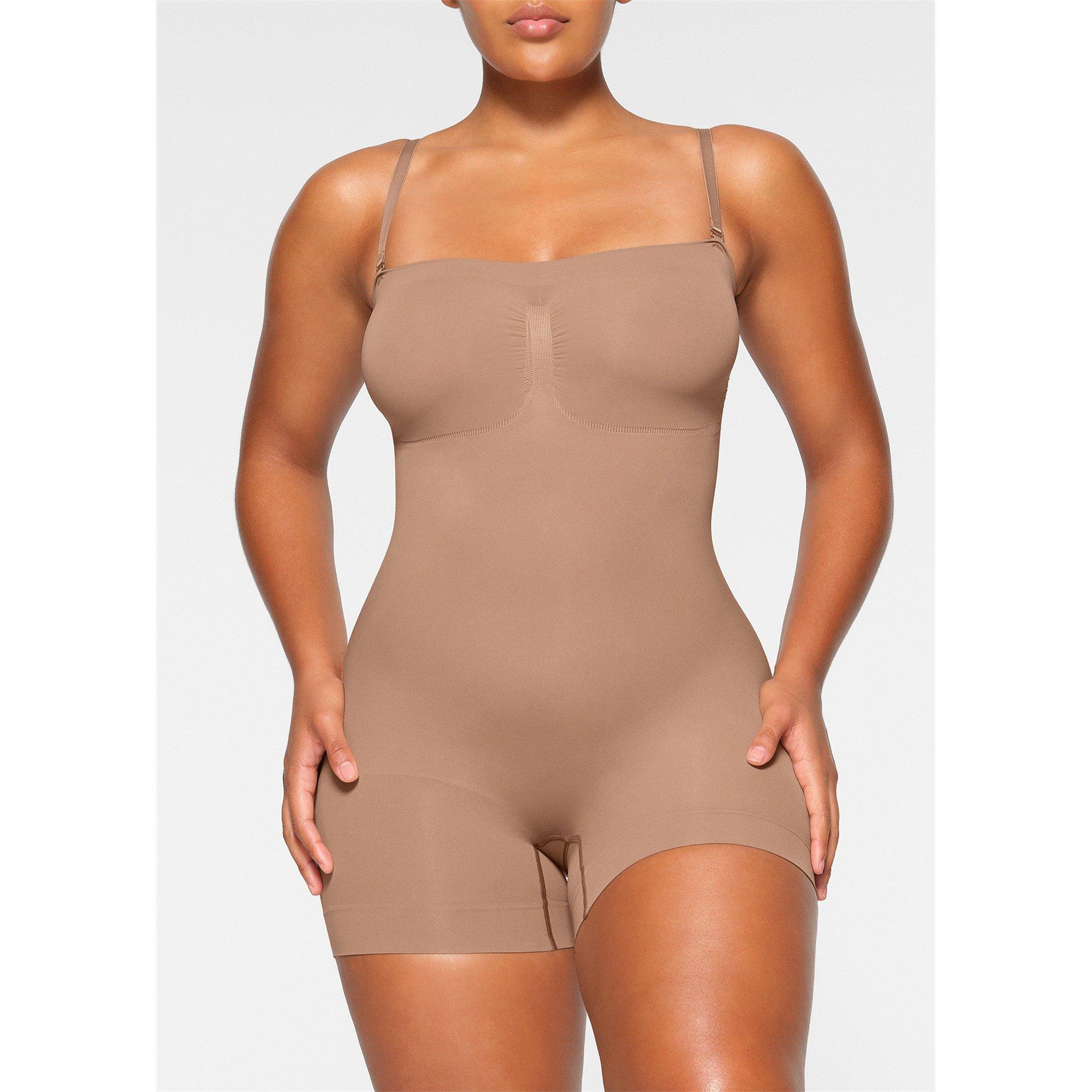 LIGHT BROWN - SKIMS - BS SEAMLESS SCULPT SHORTY BODY - 4