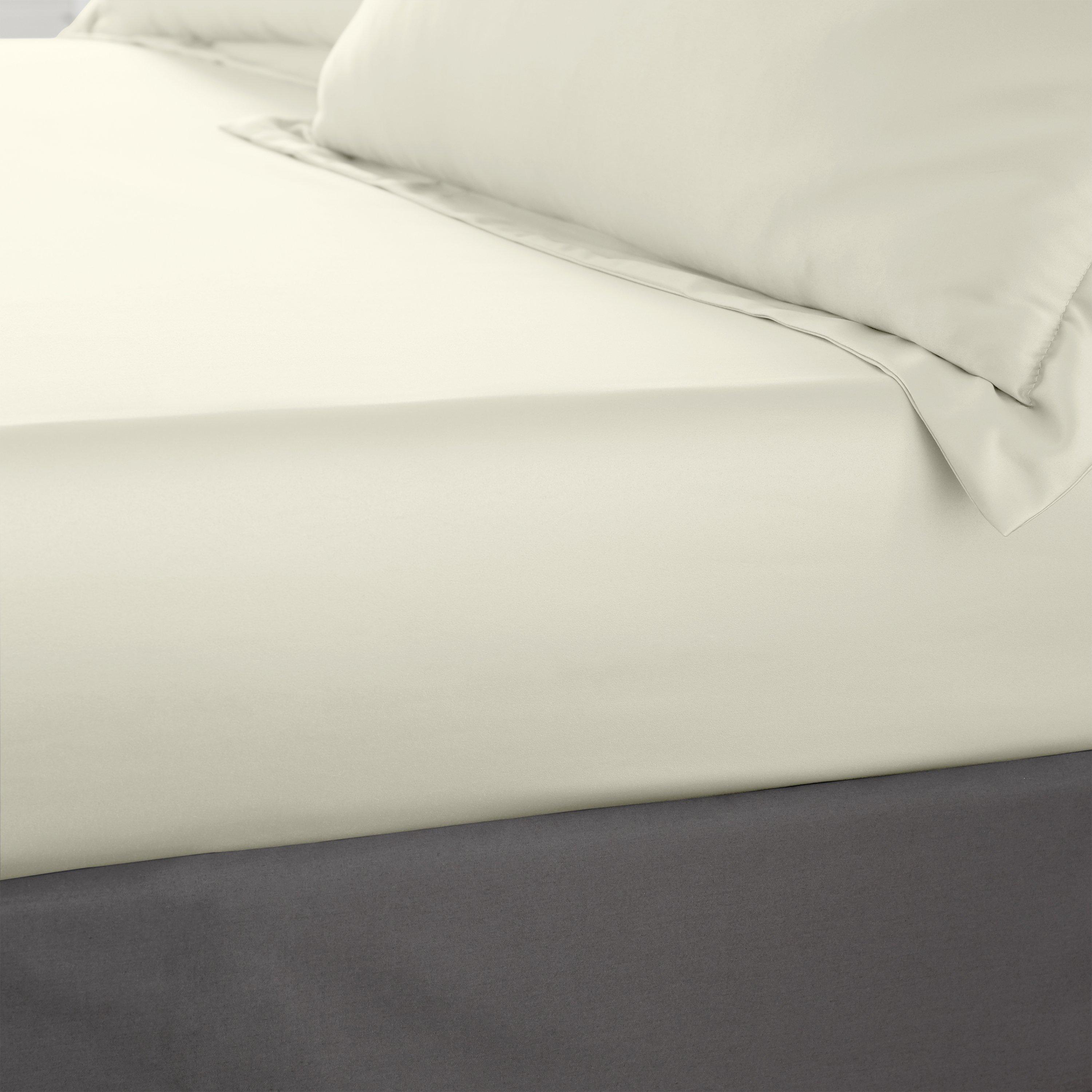 Catherine Lansfield Silky Soft Satin Fitted Sheet