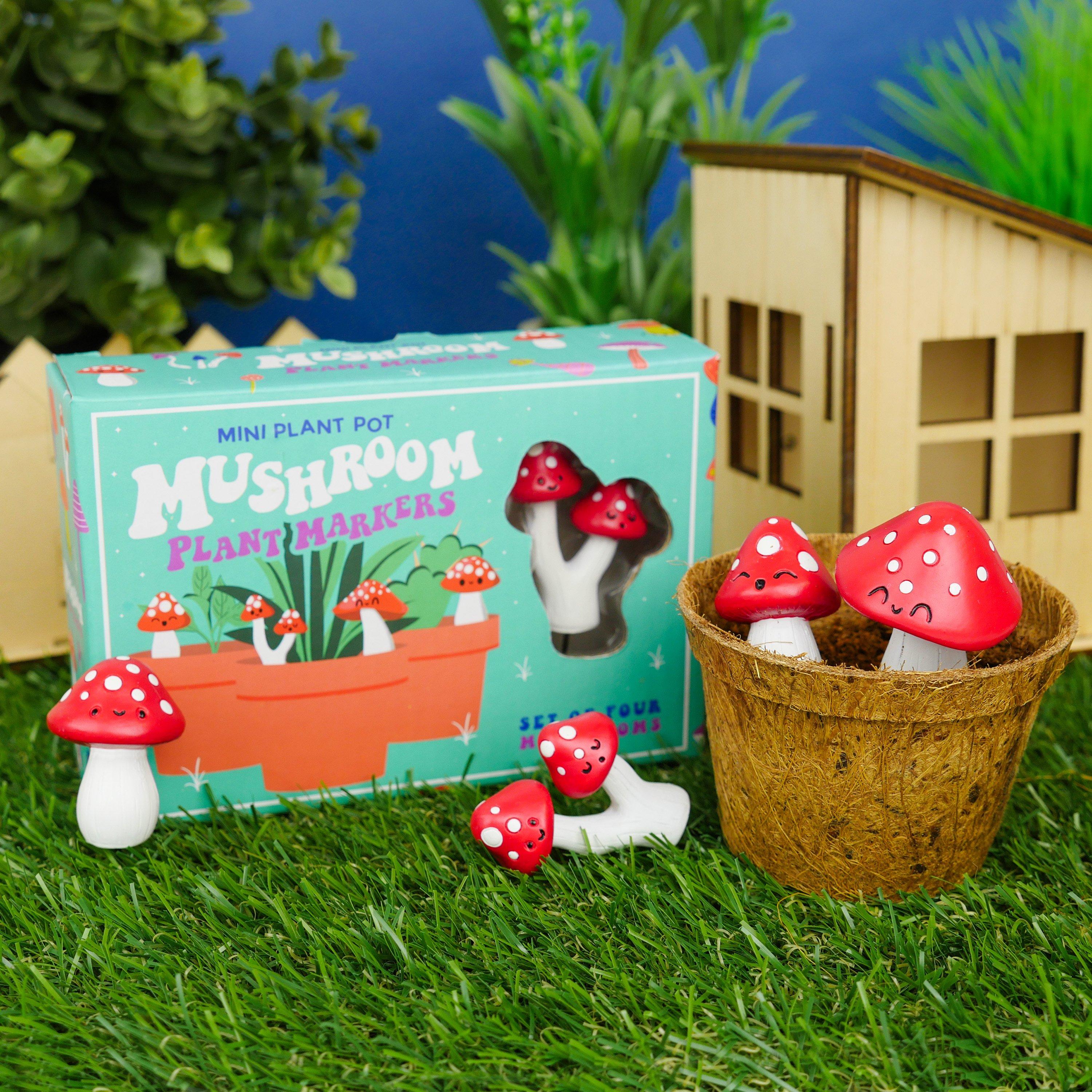 Red - Gift Republic - MINI PLANT MUSHROOM PLANT MARKERS - 4