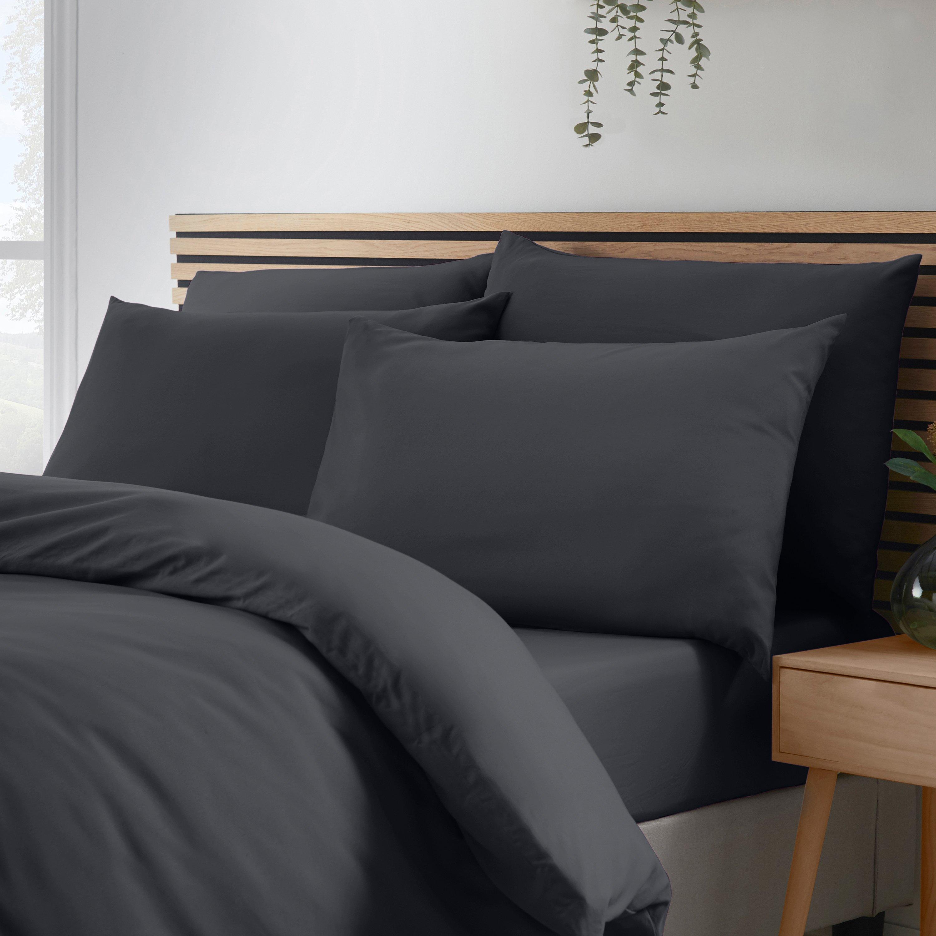 Black - Catherine Lansfield - So Soft Non-Iron Standard Pack of 4 Pillowcases - 1
