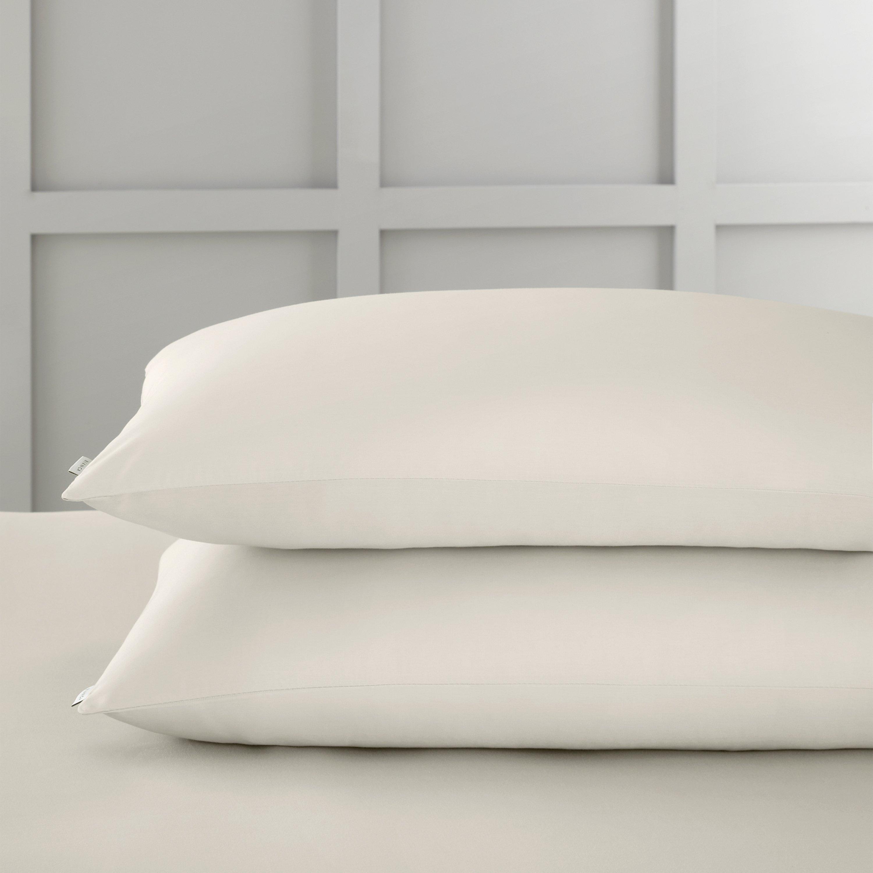Bianca Unisex Beige 400 Thread Count Cotton Sateen Standard Pillowcases In | Size: Standard Pillow Case - Image 2