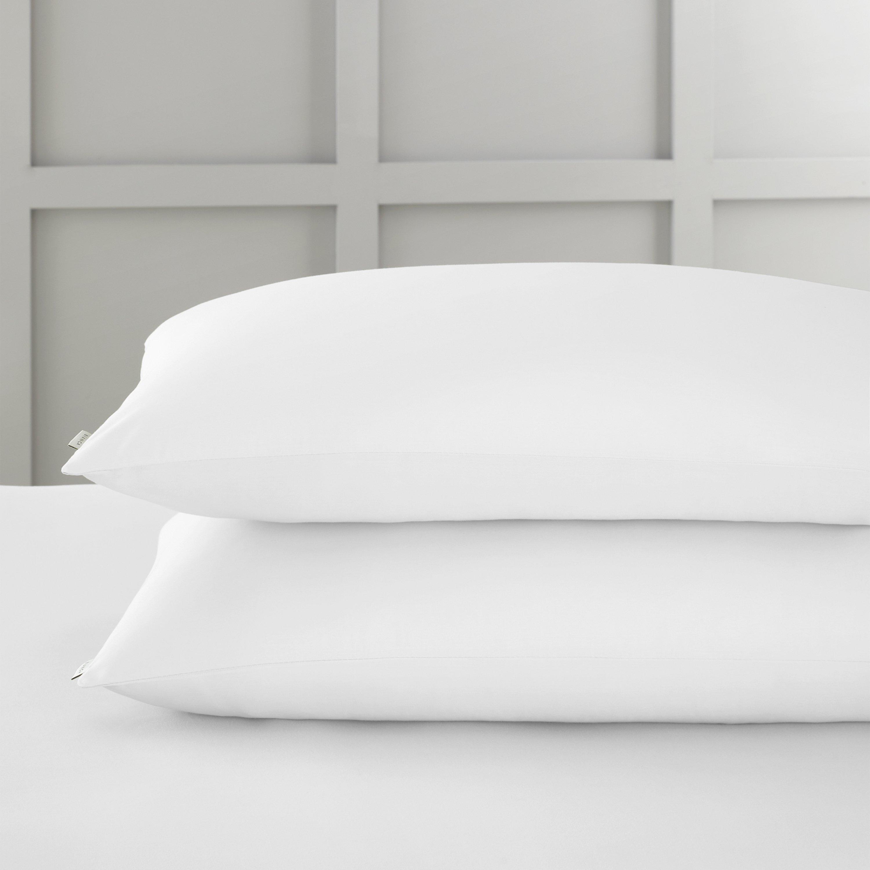 Bianca Unisex White 400 Thread Count Cotton Sateen Standard Pillowcases In | Size: Standard Pillow Case - Image 3